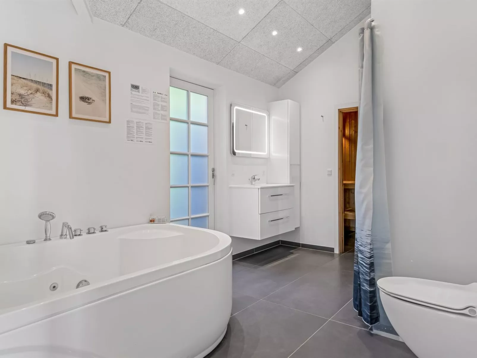 "Annina" - 250m from the sea-Binnen