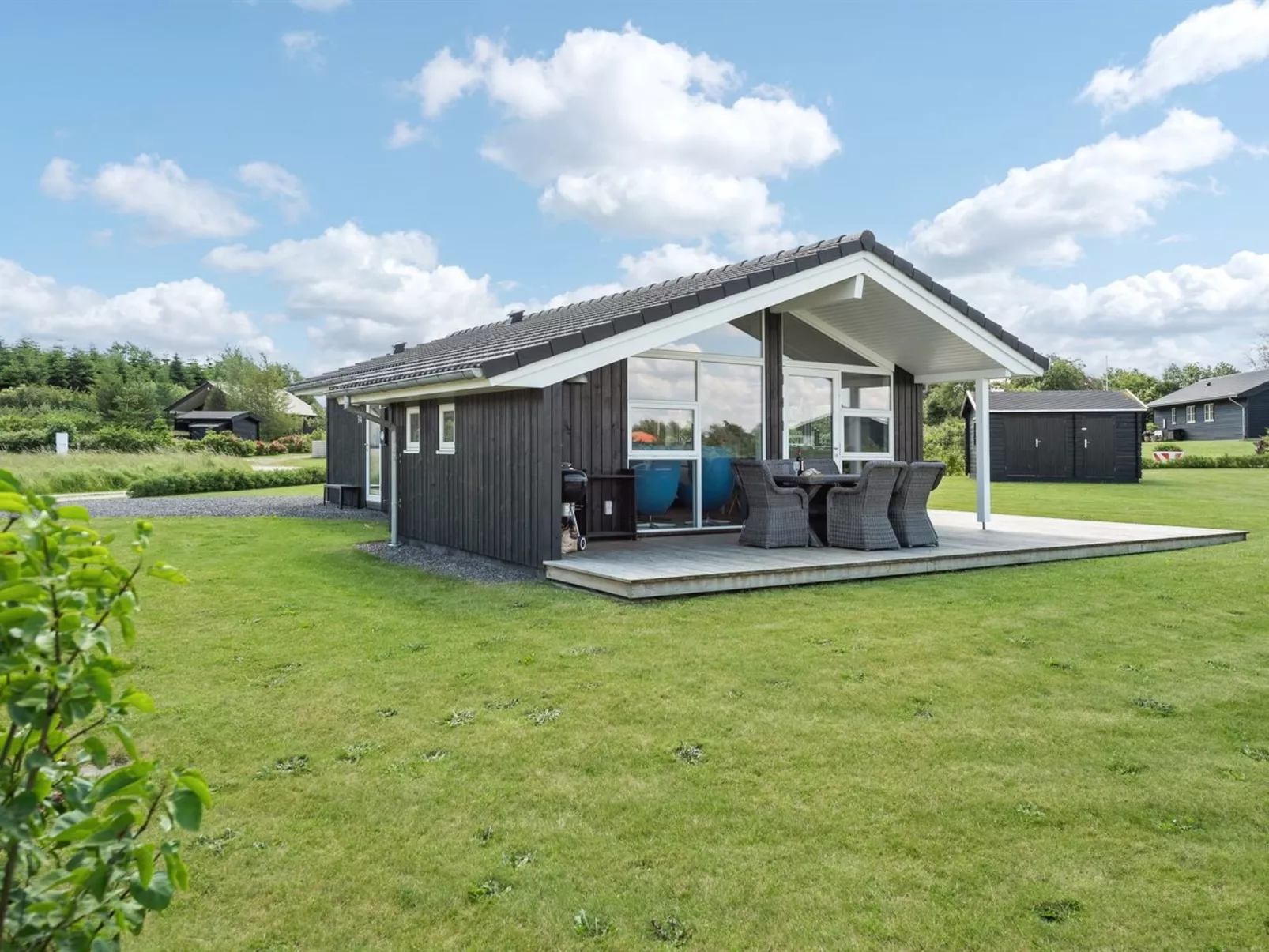 "Rether" - 400m from the sea-Buiten