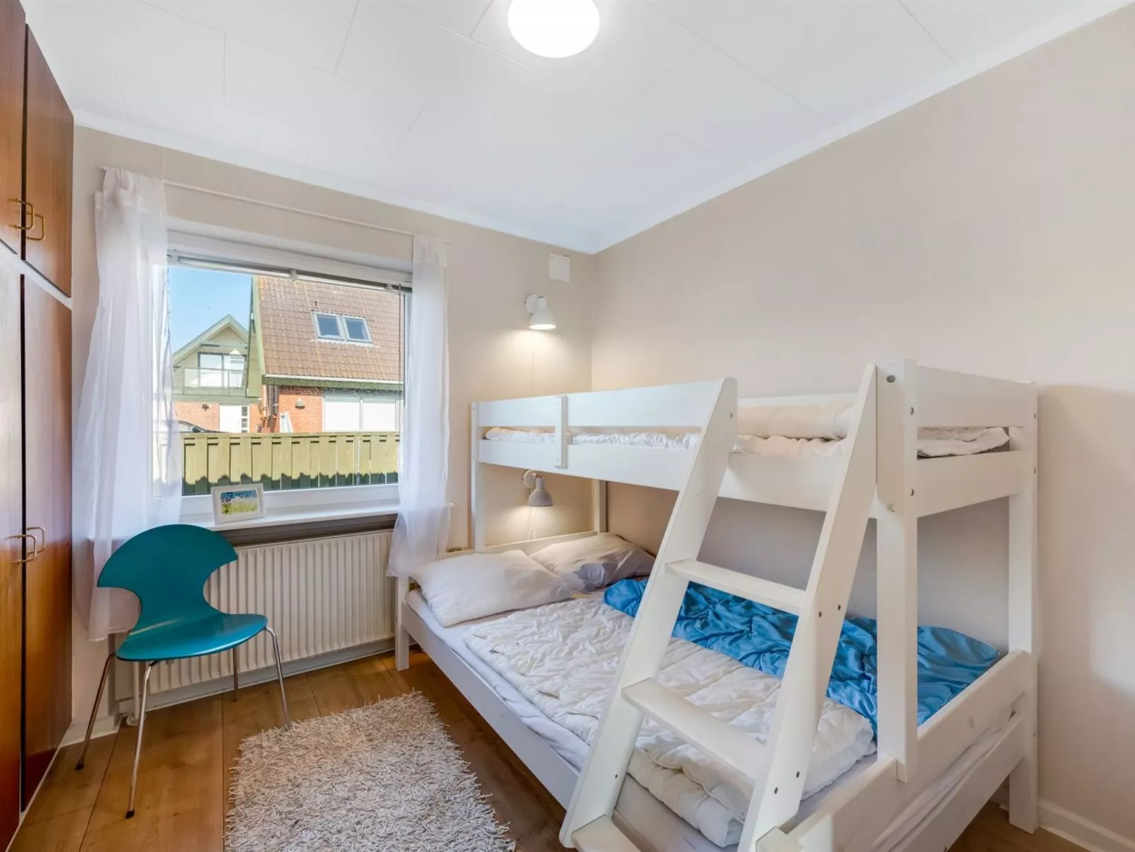 "Svein" - 500m to the fjord-Binnen