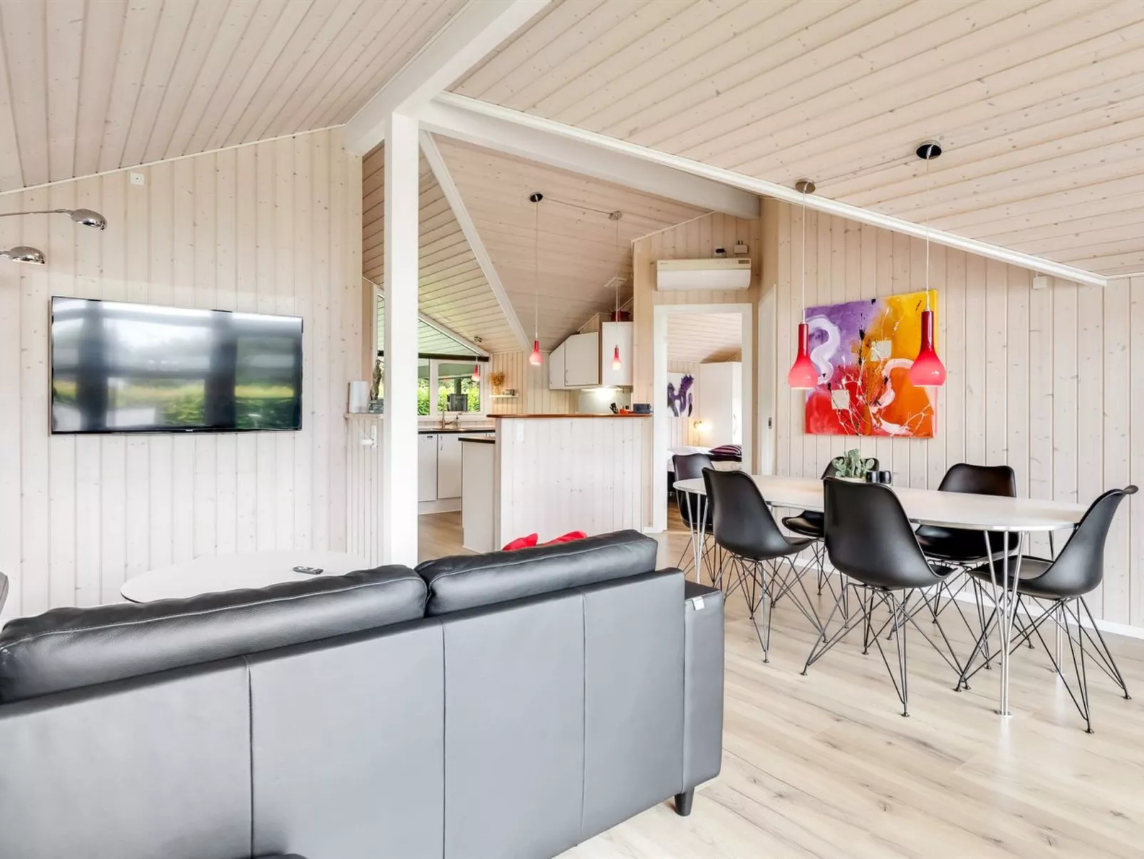 "Naimi" - 30km from the sea-Binnen