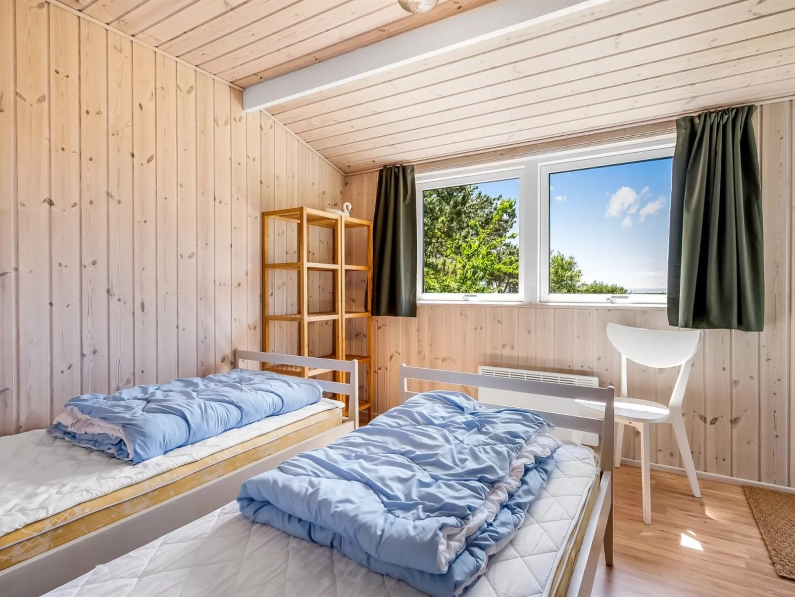 "Tatianna" - 100m from the sea-Binnen