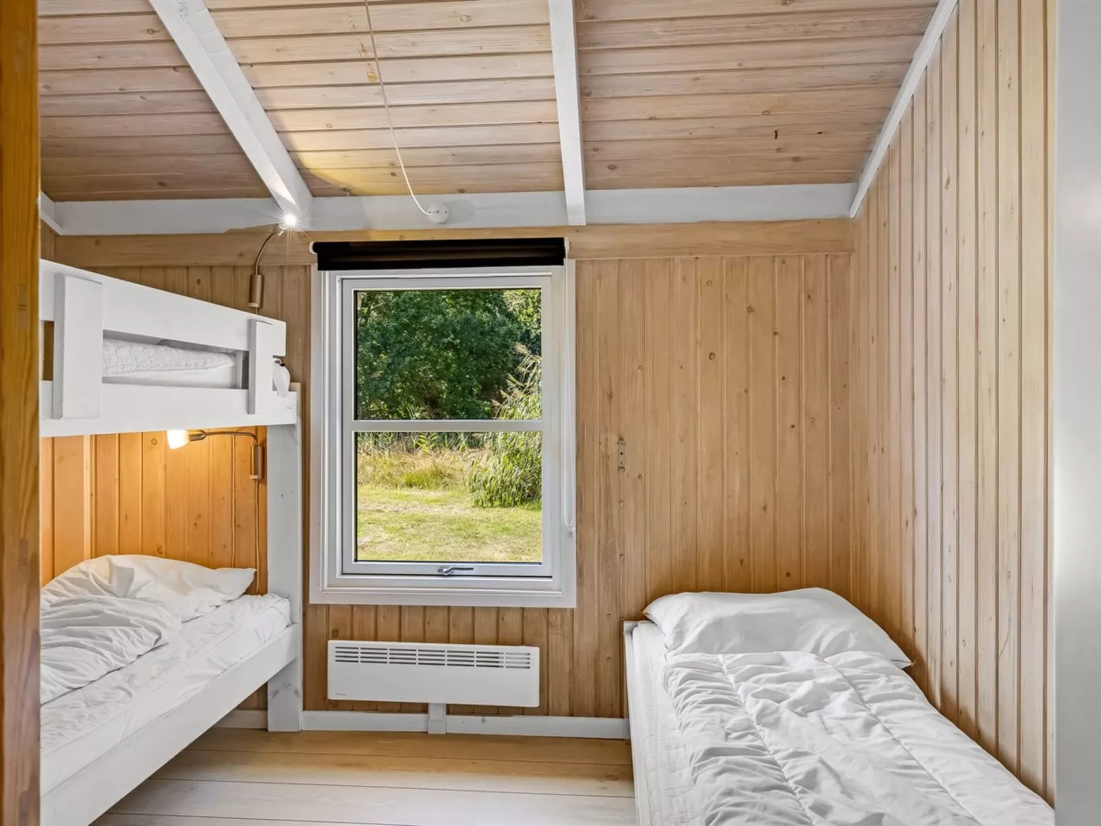 "Rathulf" - 700m from the sea-Binnen