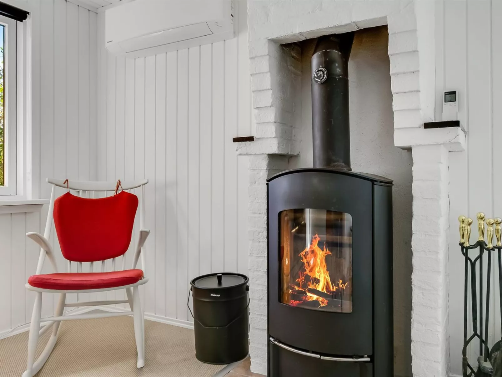 "Albert" - 300m from the sea-Binnen