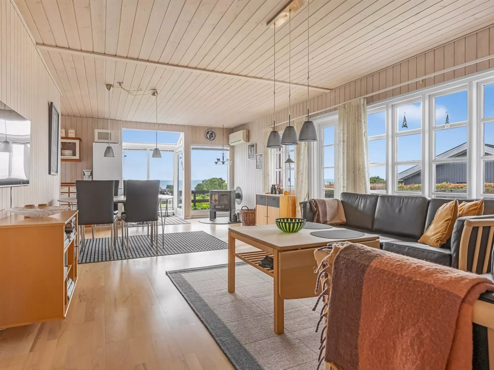 "Teja" - 100m from the sea-Binnen