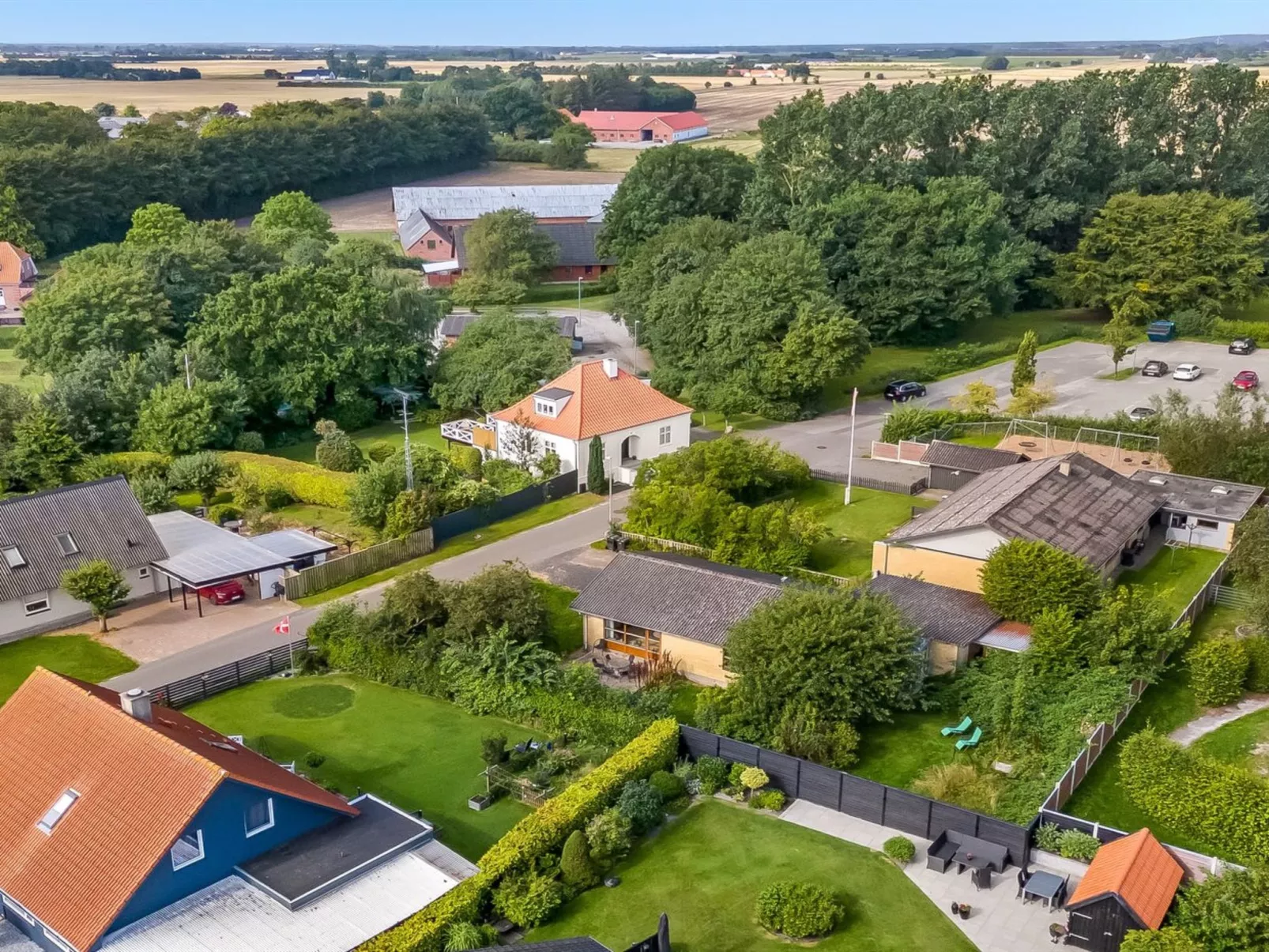 "Ilmo" - 1.9km from the sea-Buiten