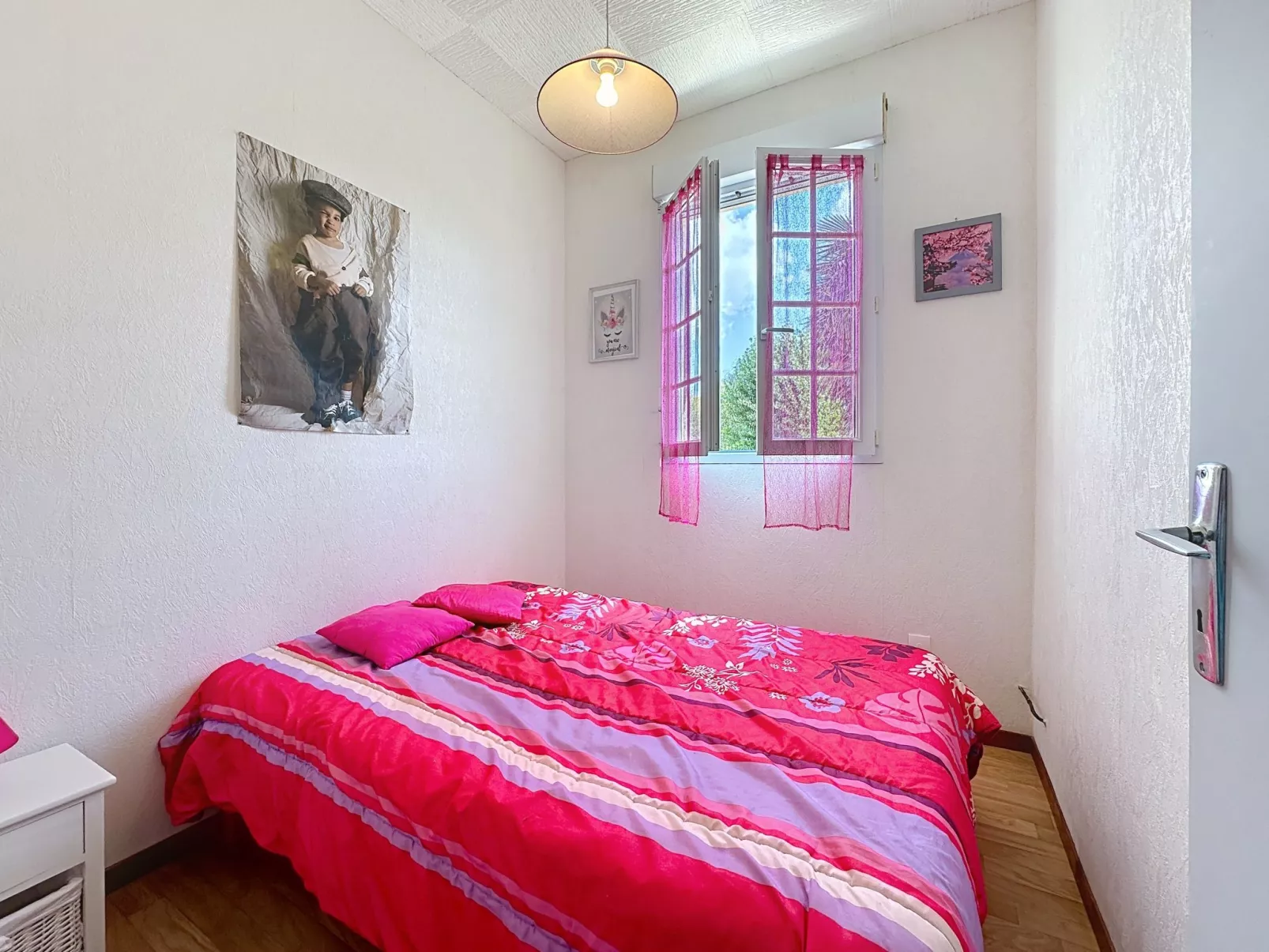 Les Vents Doux-Binnen