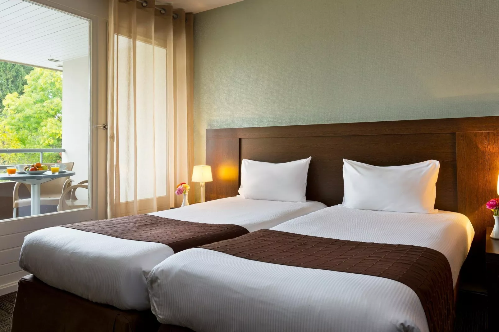 Superior Studio park/pool view - LA RESERVE-Slaapkamer