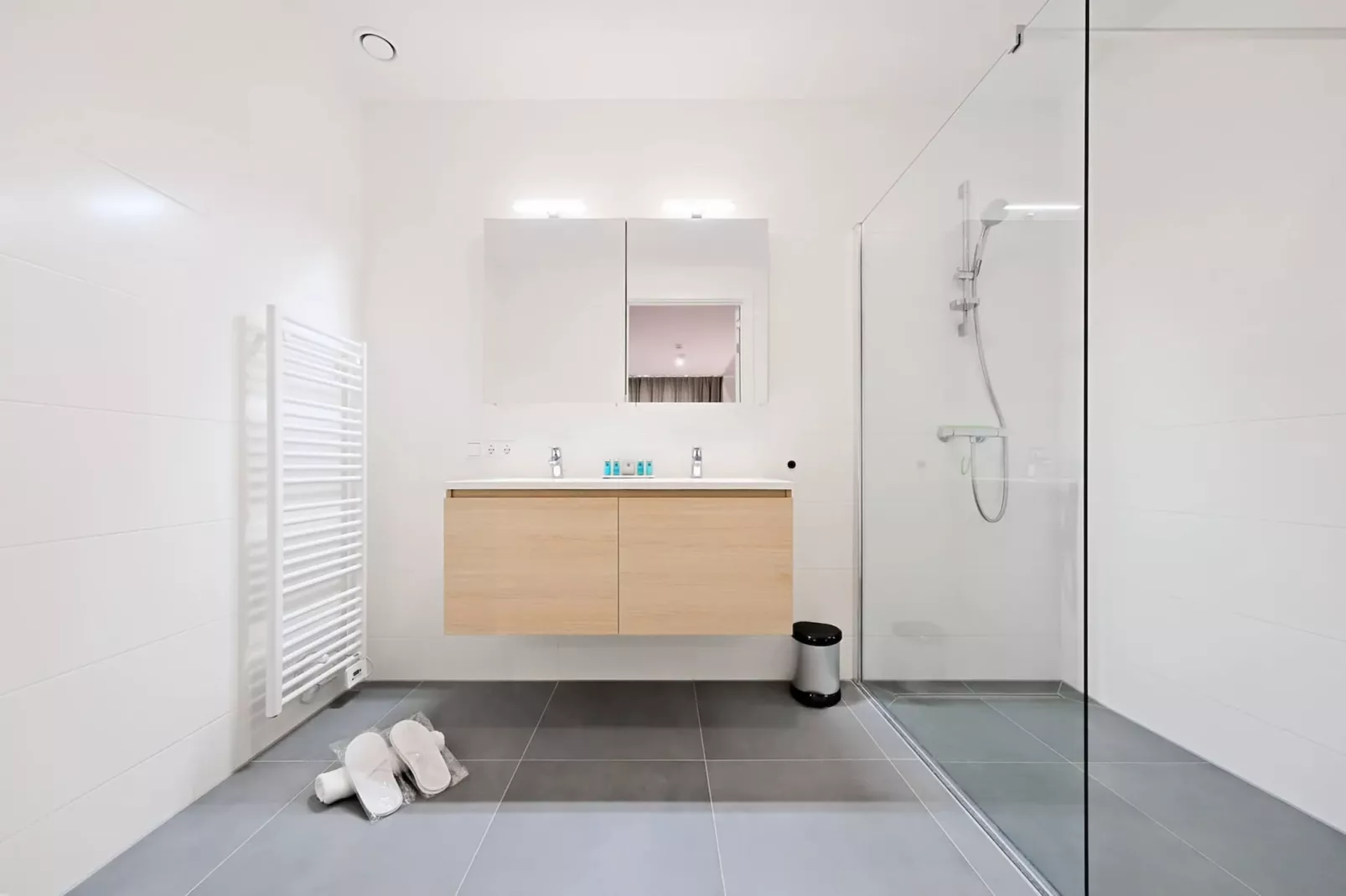 Breskens Apartments & Penthouses 2 - Buitenkant zomer