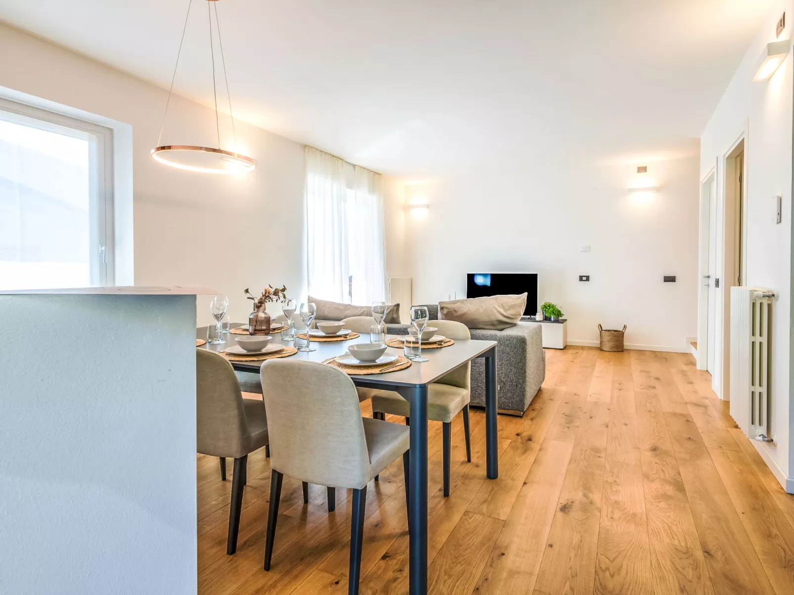 Civico 16 Garden Home-Binnen