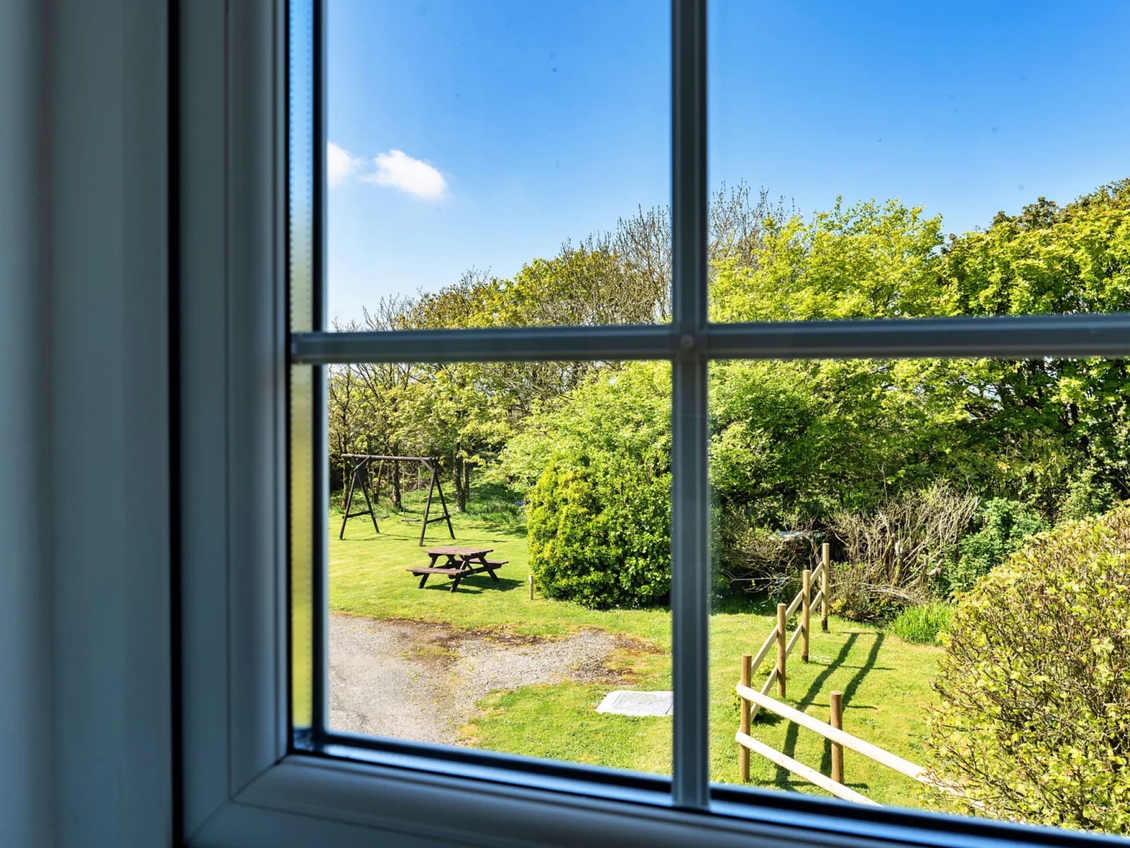 Trethew Cottage-Binnen