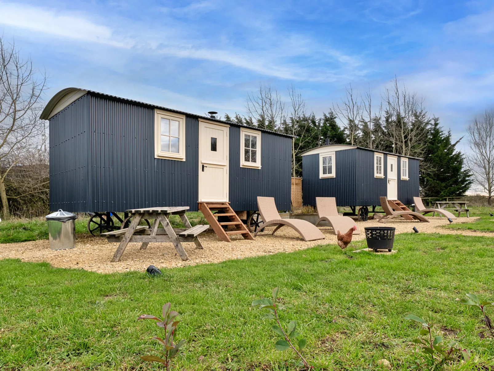 The Flower Hut-Buiten