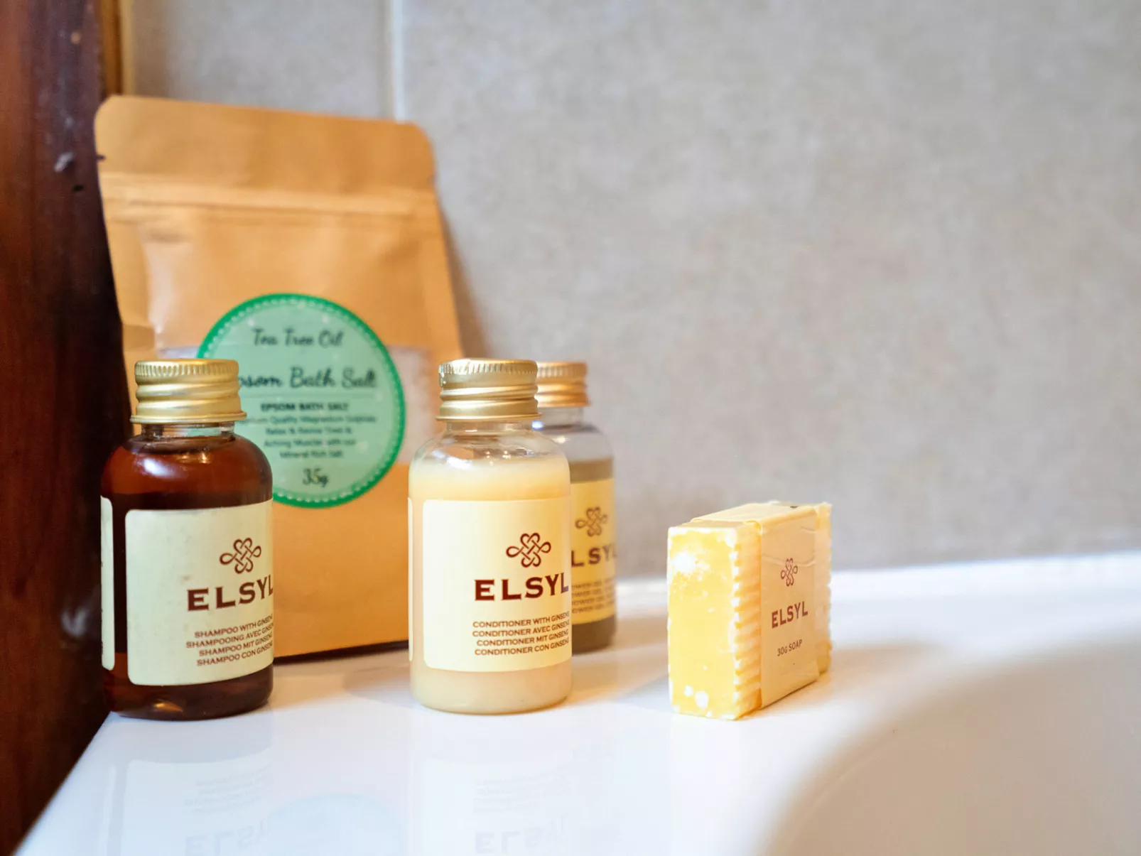 Westcote Cottage-Binnen