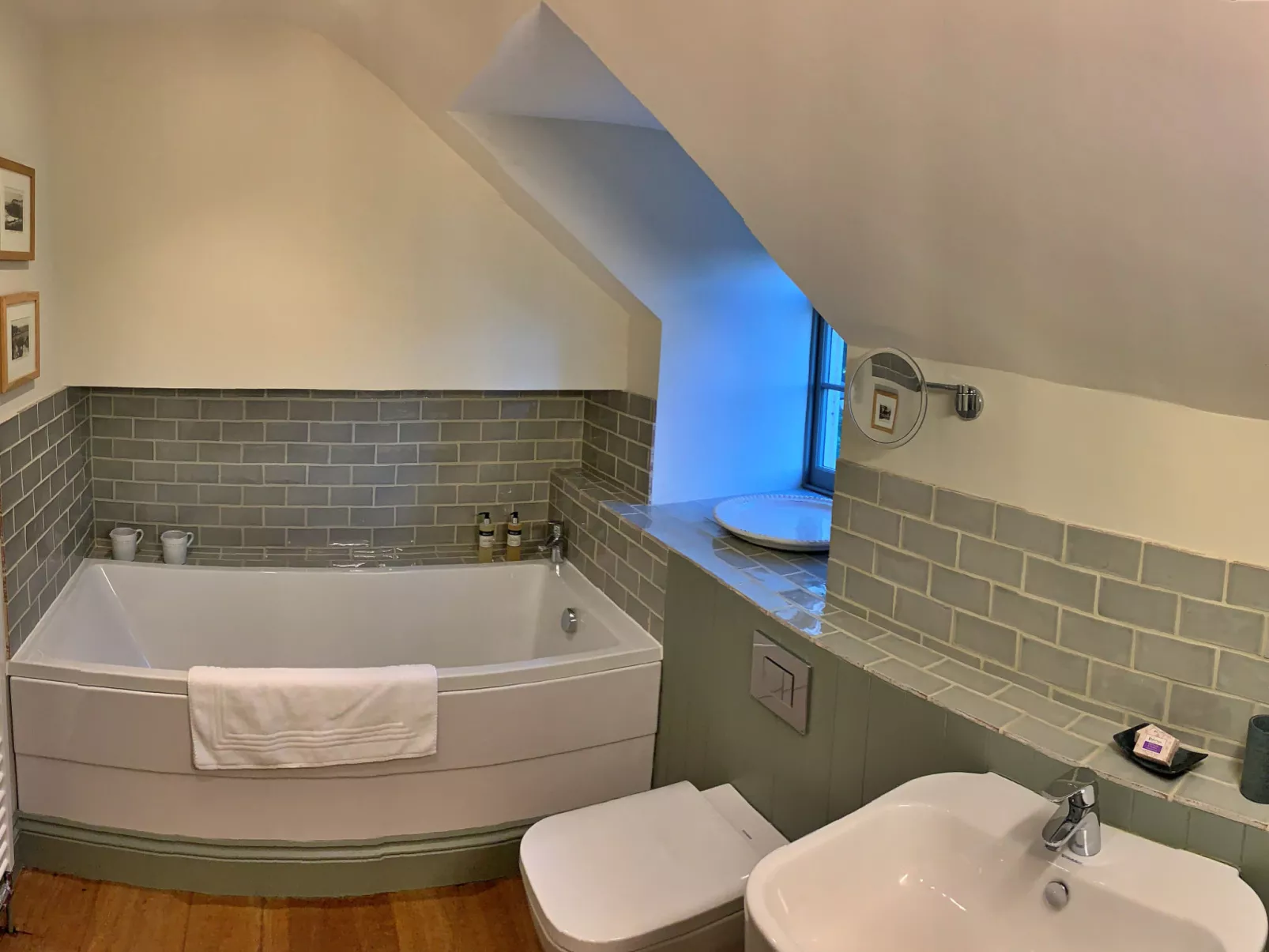 Ingleby Manor - Manor Cottage-Binnen