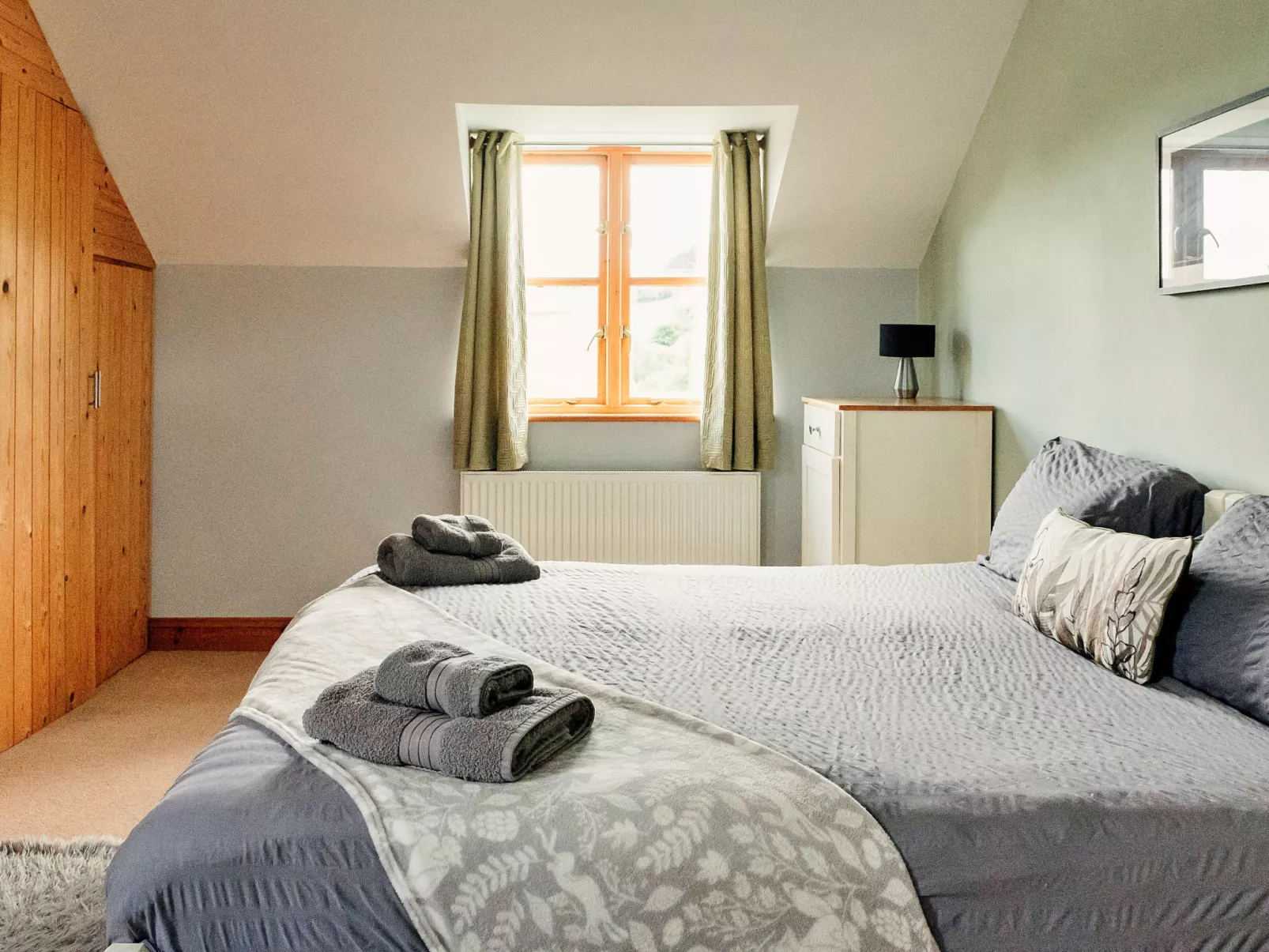 The Welsh Farmhouse-Binnen