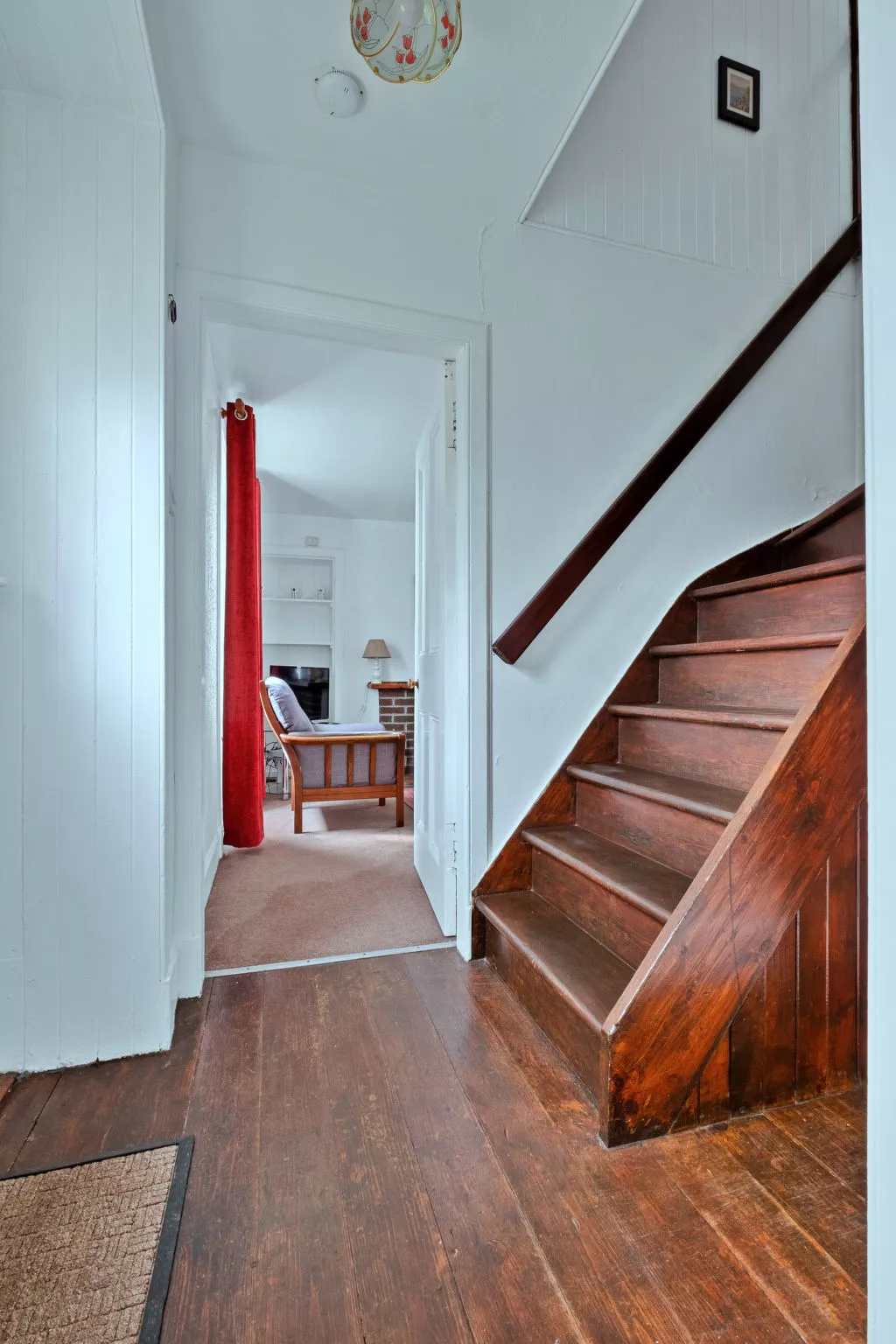 Lochead Cottage-Binnen