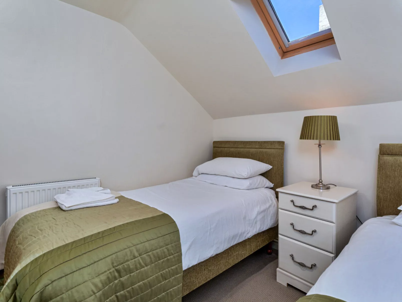 The Boat House - Binnen