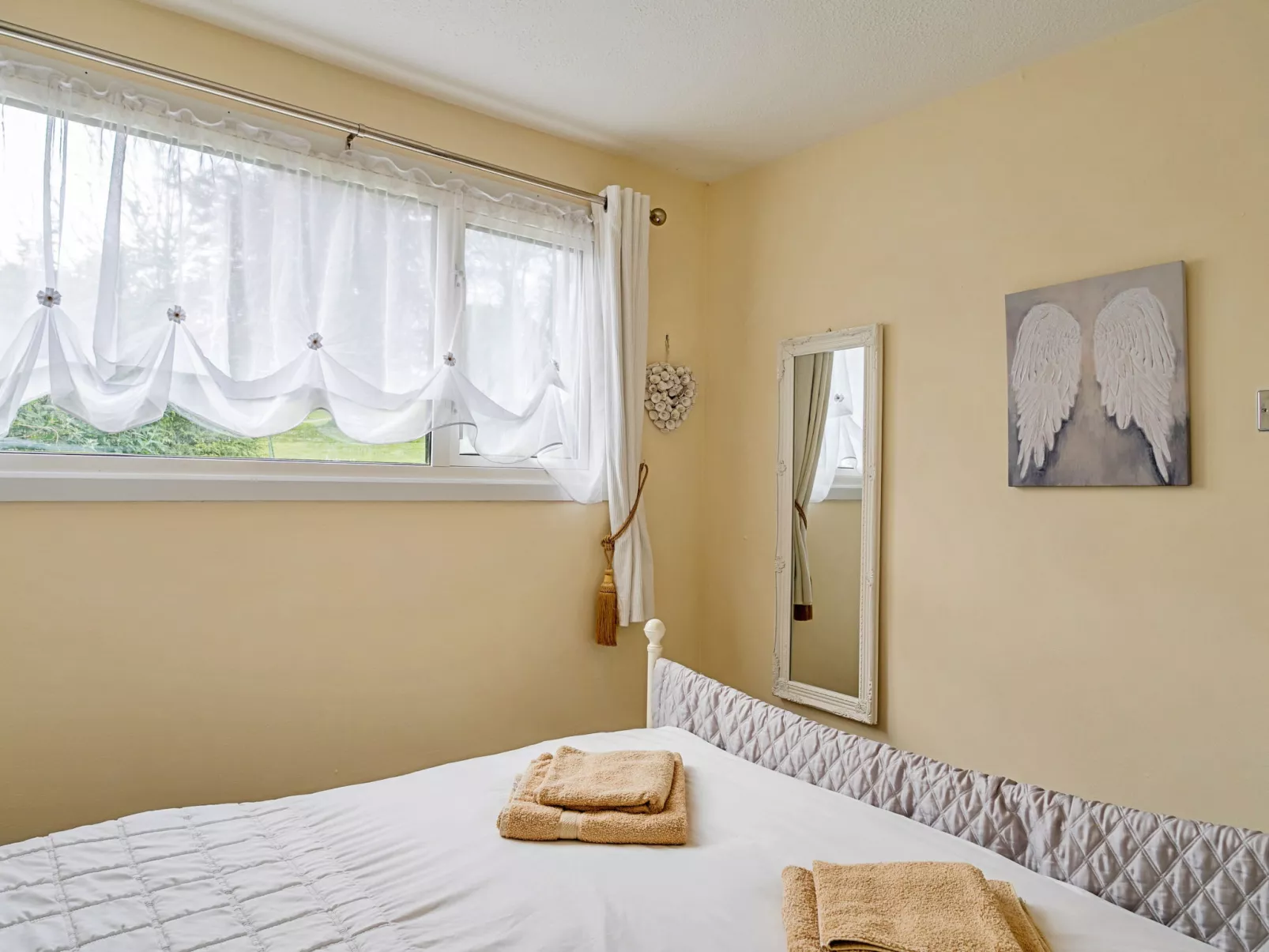 Lanteglos Villa-Binnen