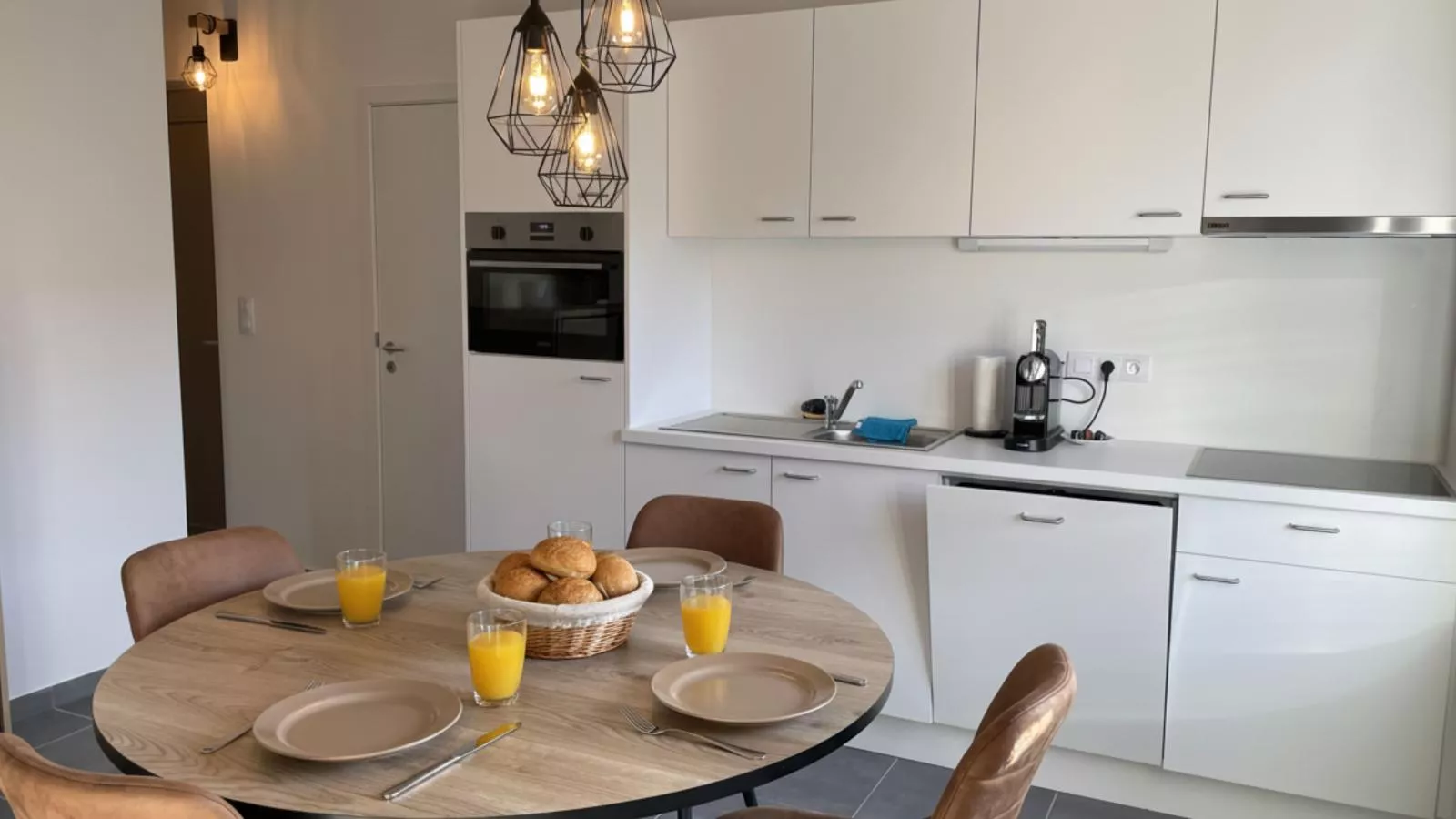 Westhinder I H95-Eetkamer