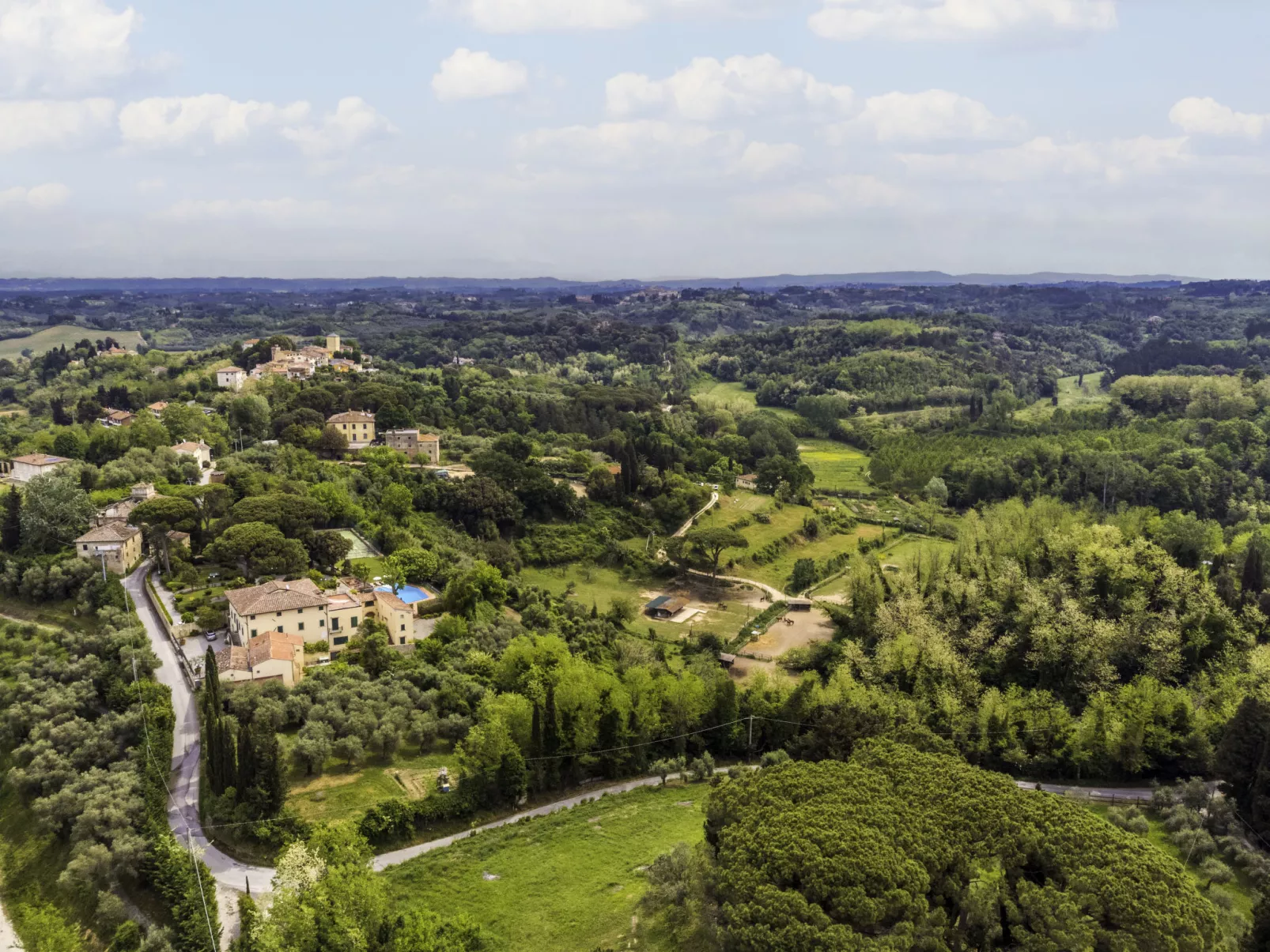 Villa La Guardia Vecchia-Buiten