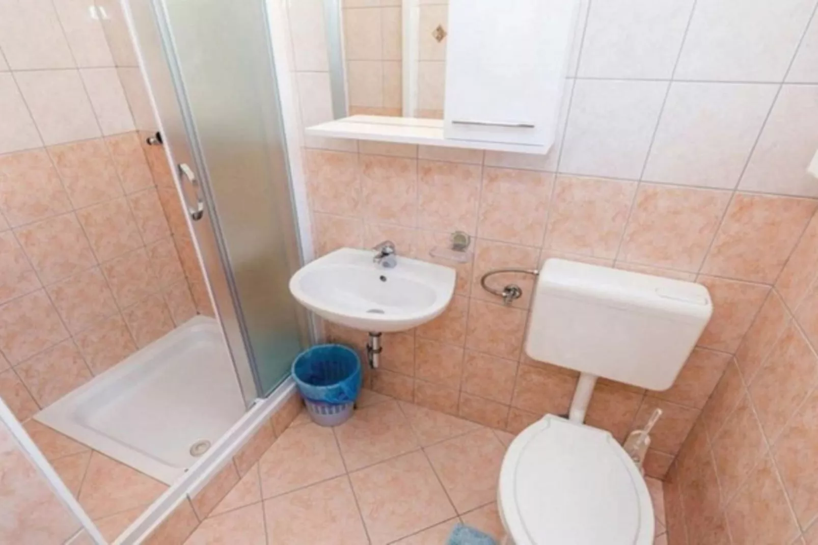 Apartment Daisy-Badkamer