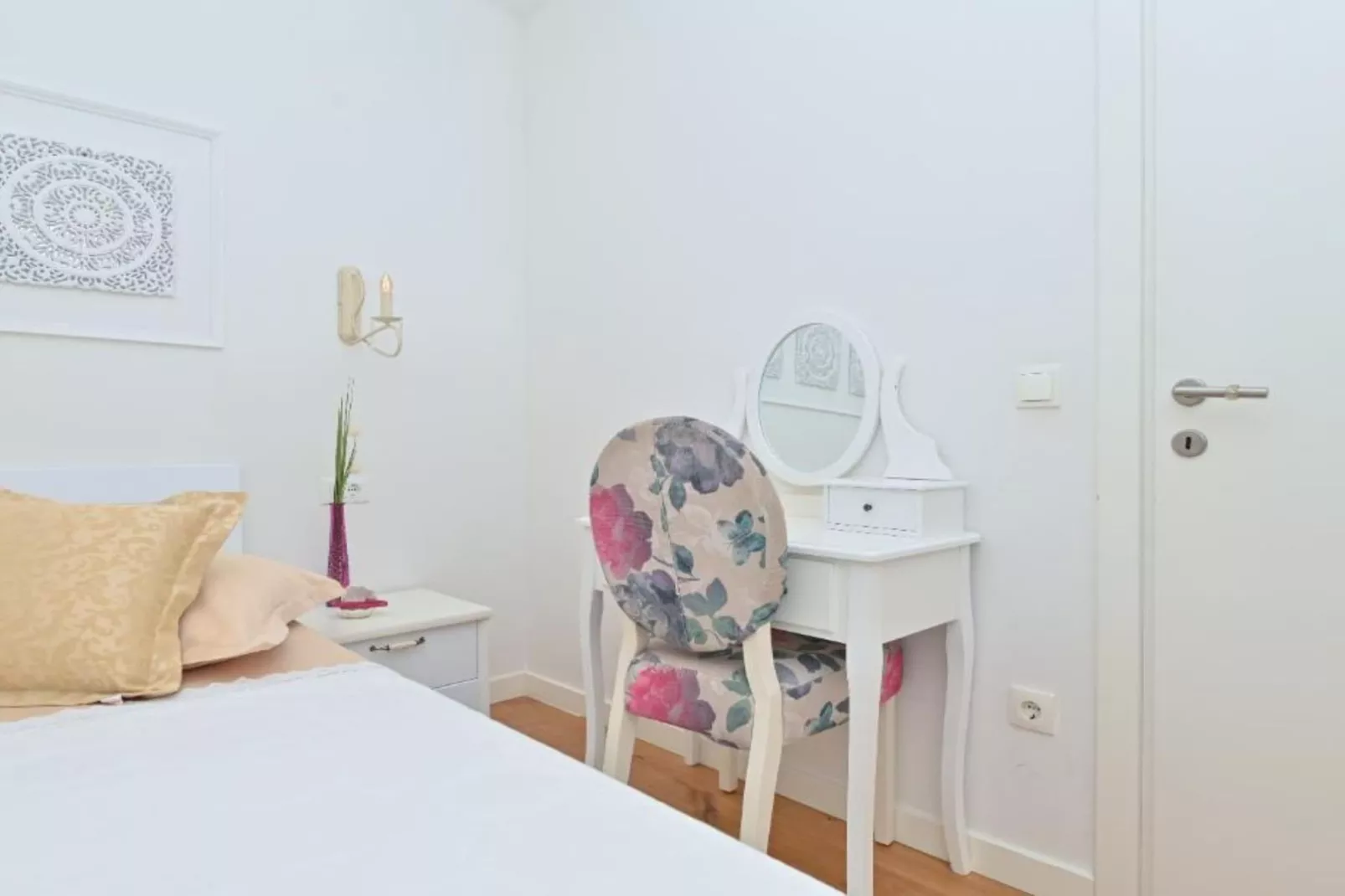 Apartment Hani 2 - Two Bedroom Apartment With Balcony And Sea View