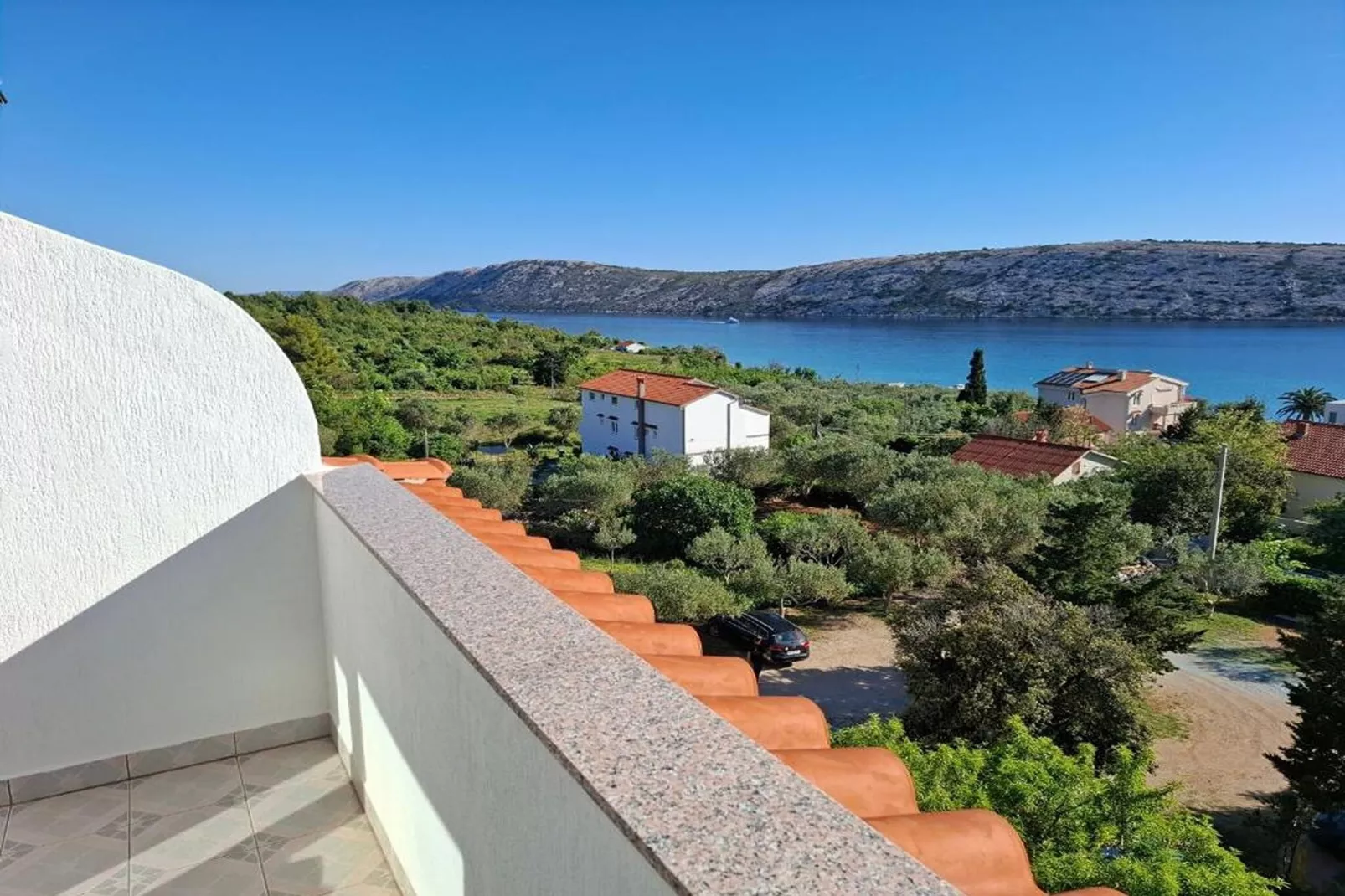 Rab Diving Mirko - One Bedroom Apartment with Sea View (4A)-Buitenlucht