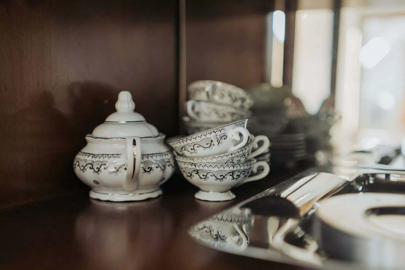 Enchanted Misty Valley Cottage Apartments - Standard One Bedroom Apartment (owner 3)-Binnen