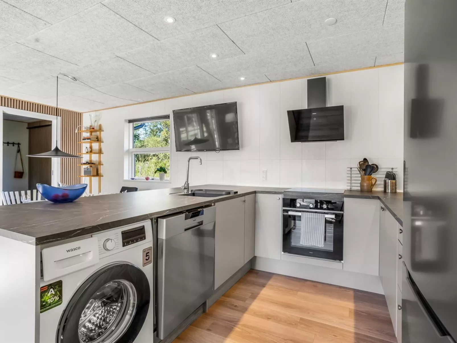 "Tameran" - 1km from the sea-Binnen