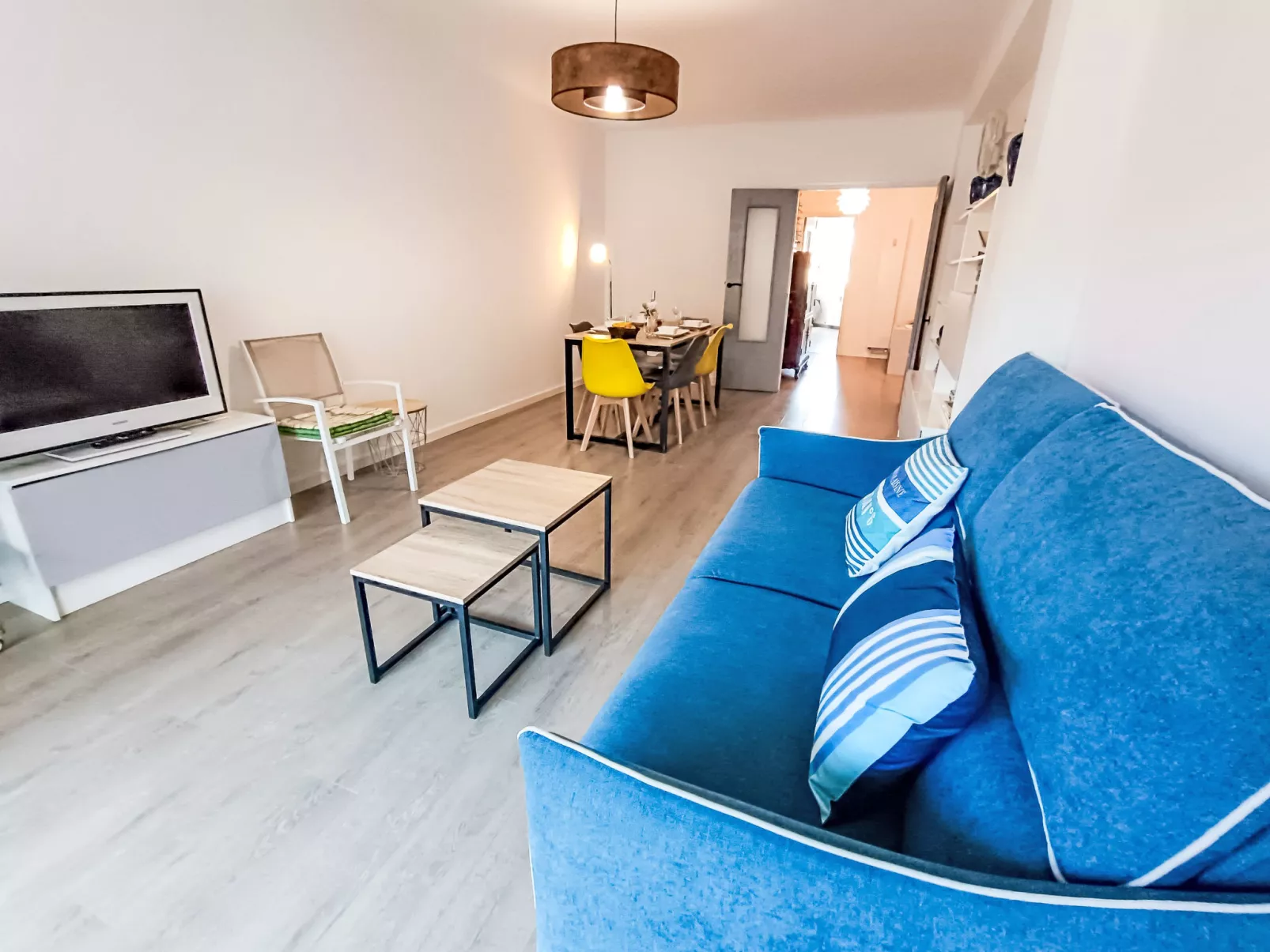 Le Victor Hugo-Binnen