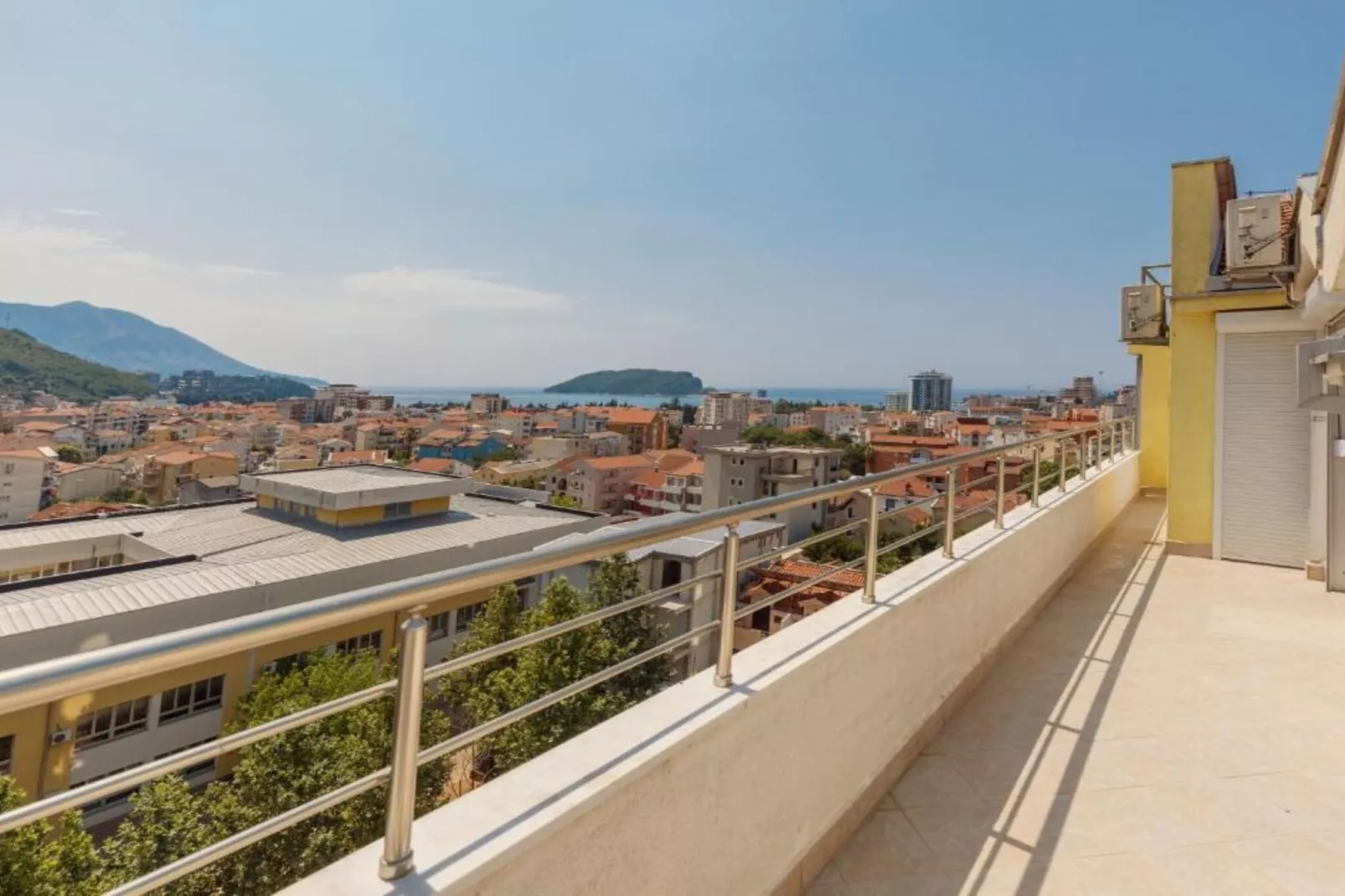 Stylish Budva Apartment with Panoramic Views - Two Bedroom Apartment-Terrasbalkon