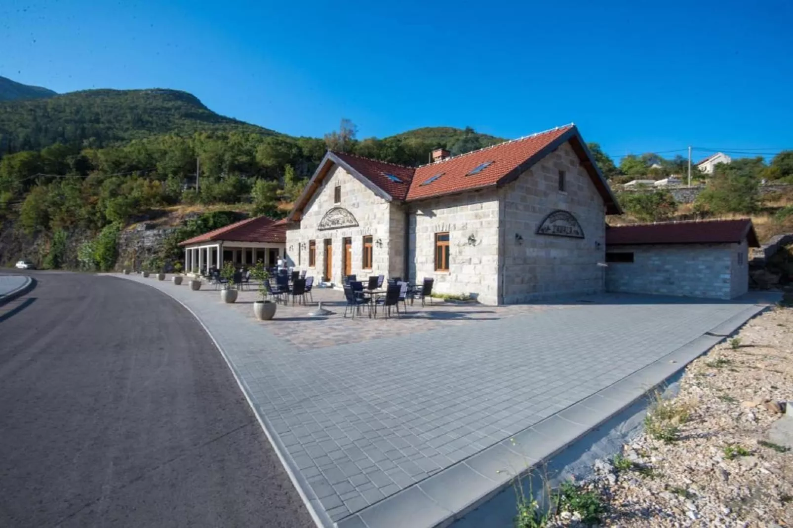 Apartments Zavala- Apartment 1-Buitenlucht