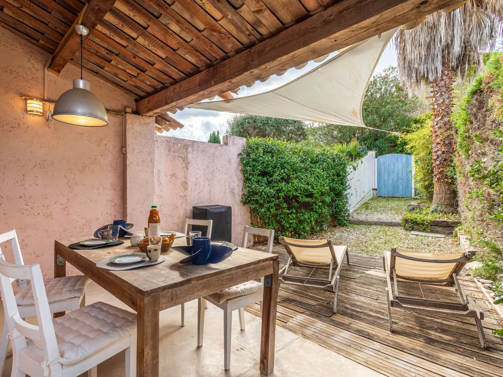 Les Parcs de Gassin-Buiten