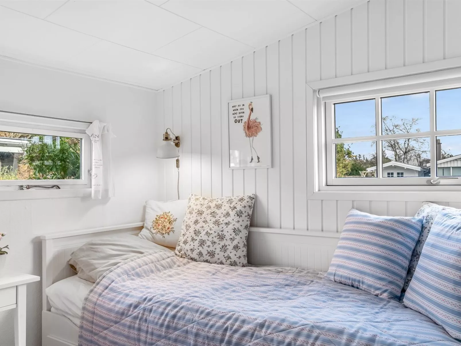 "Kamilla" -  from the sea-Binnen