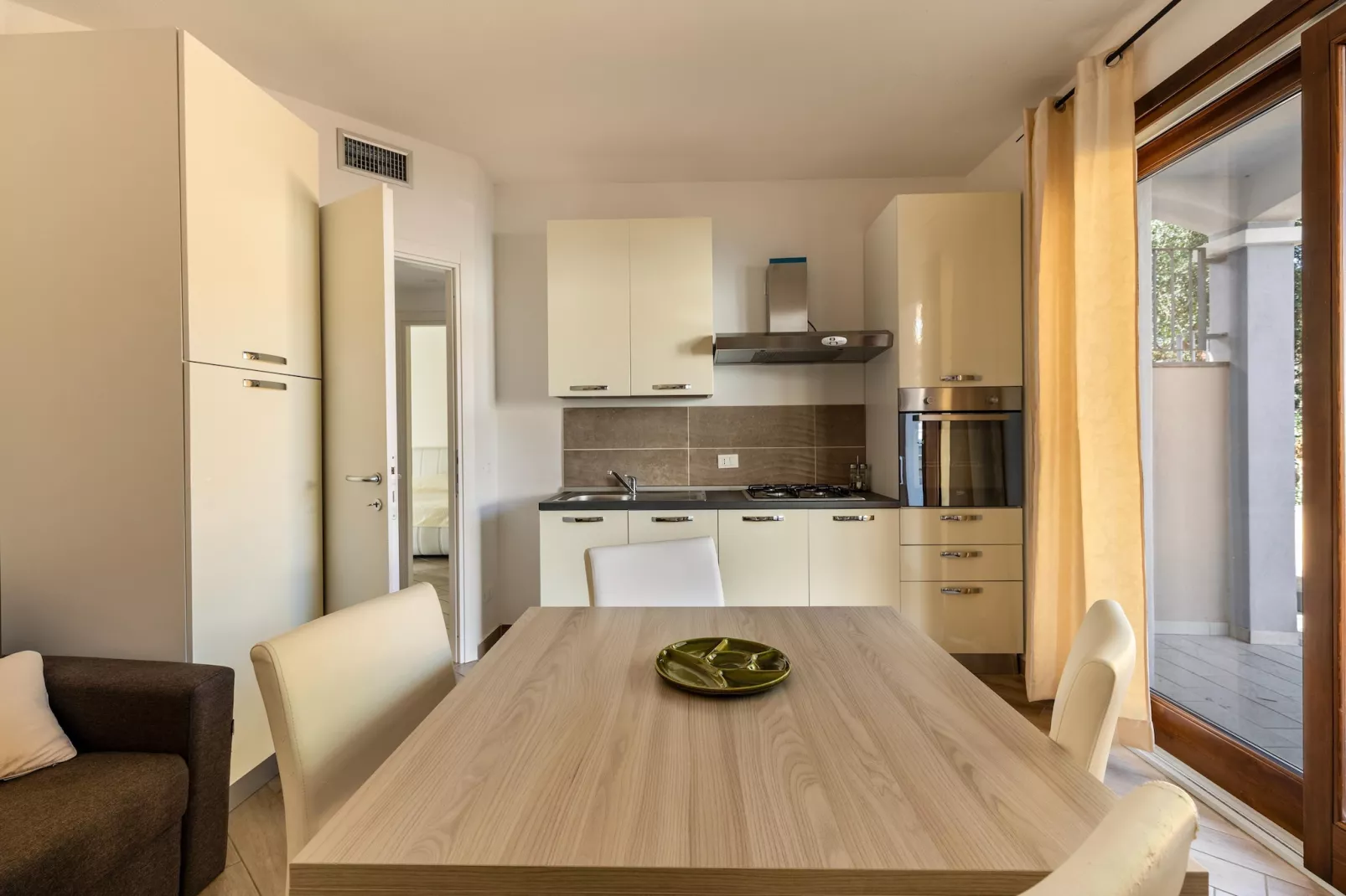 TRILO 2 MAREBLU PT-Eetkamer