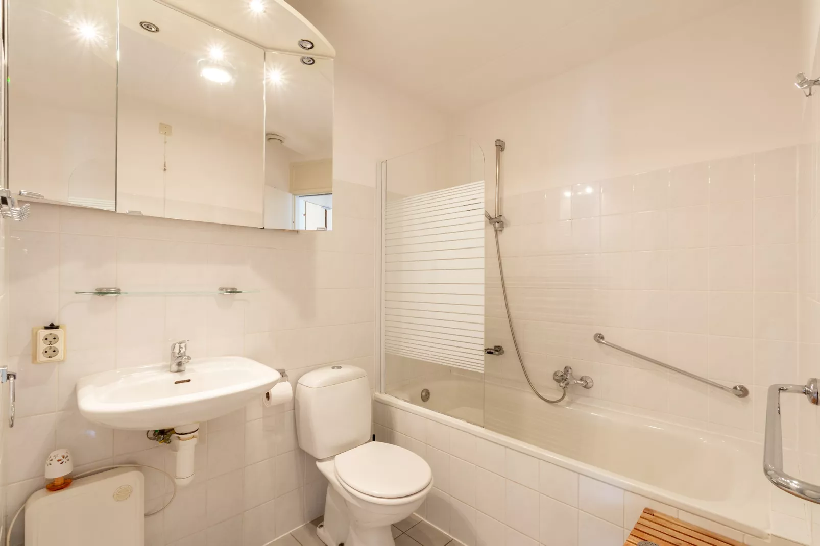 Beach Appartement 04-Badkamer