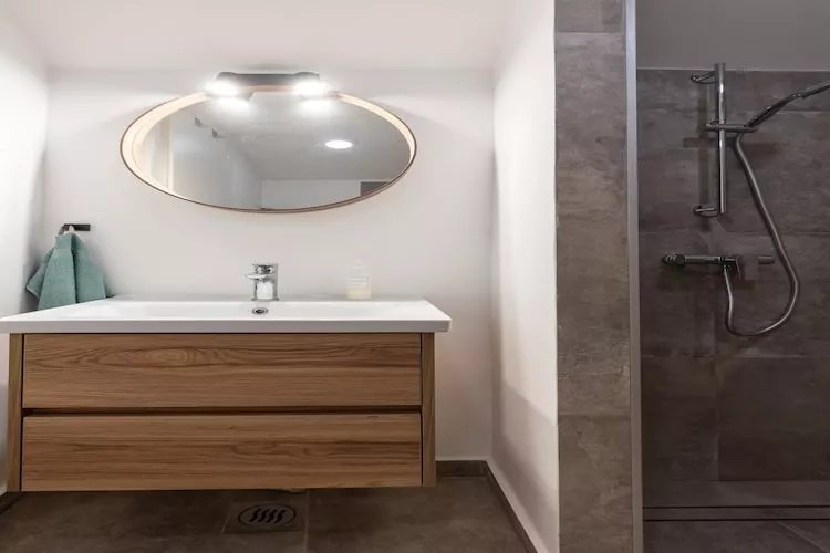 Apartments Odin - Studio Apartment - 1-Badkamer