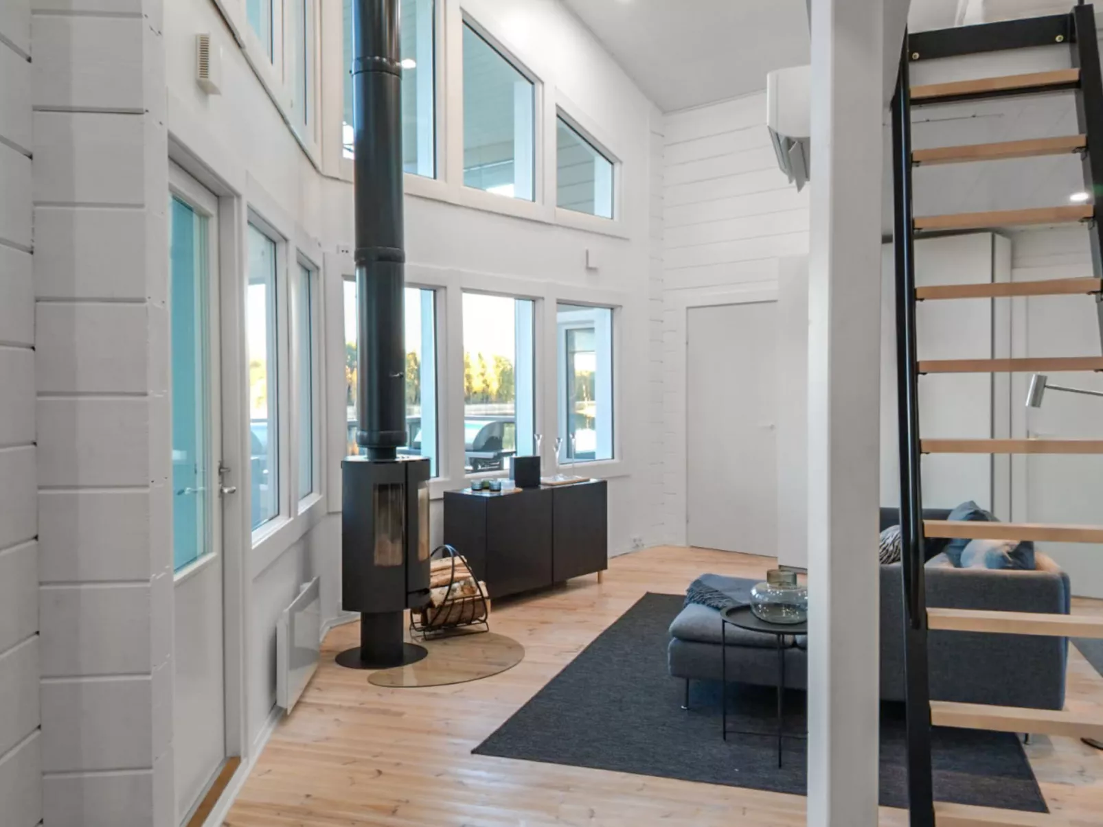 Villa lokinkärki-Binnen