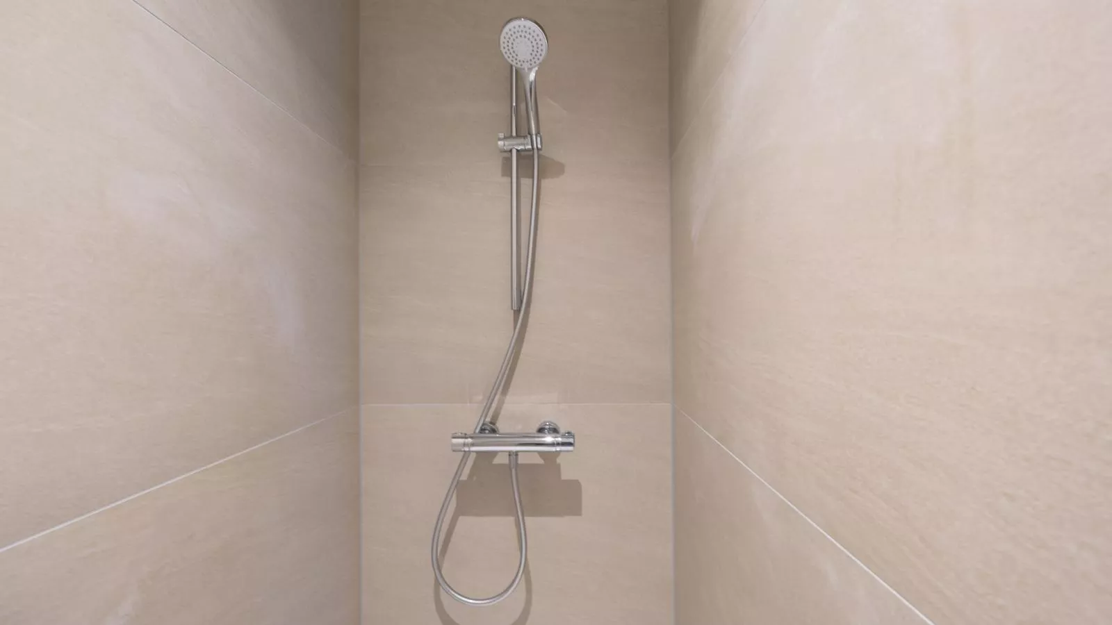 Omnia 9 - 0203-Badkamer