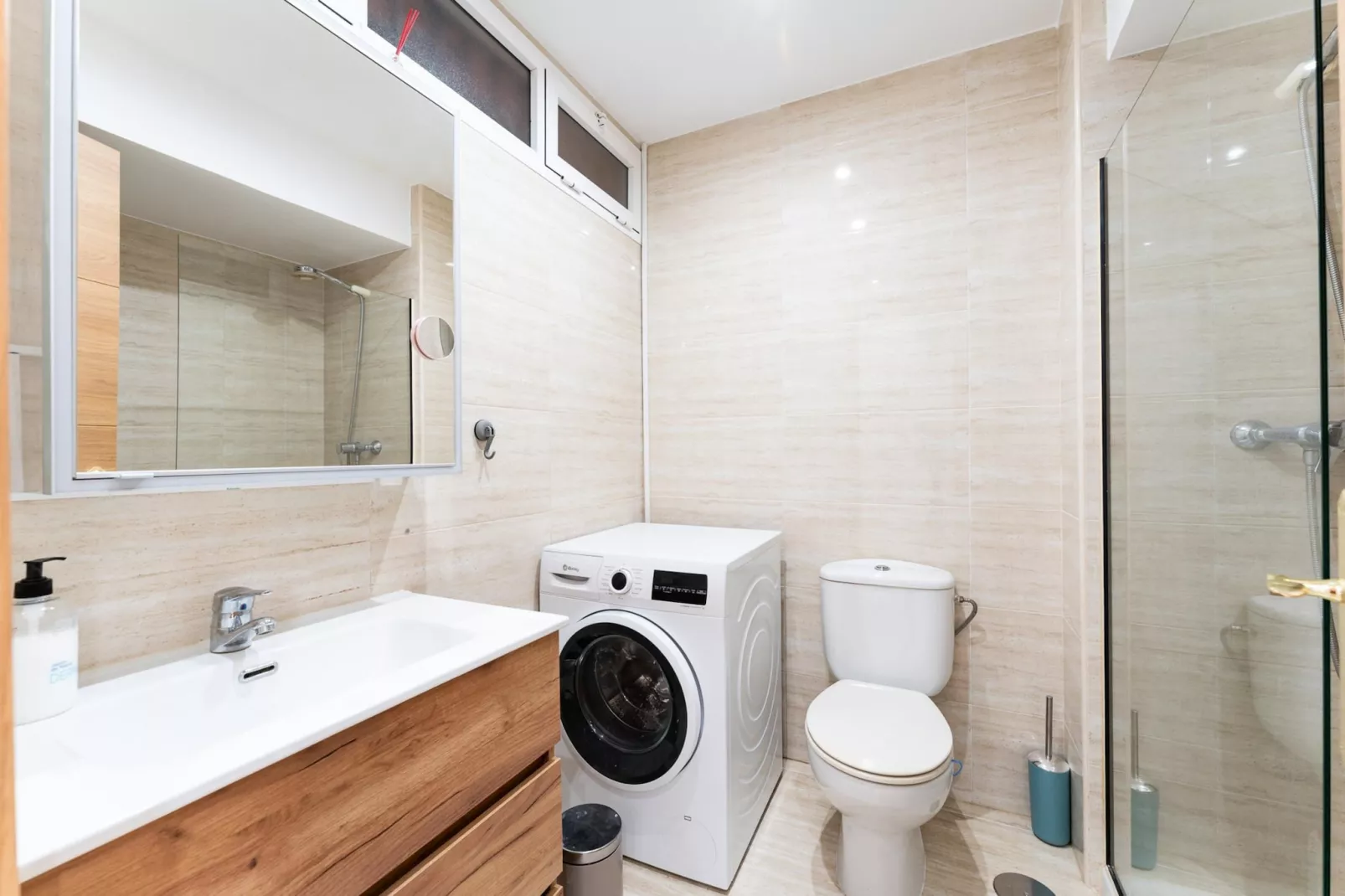 CT 402 - Faro's Perla Beachapartment Fuengirola-Badkamer