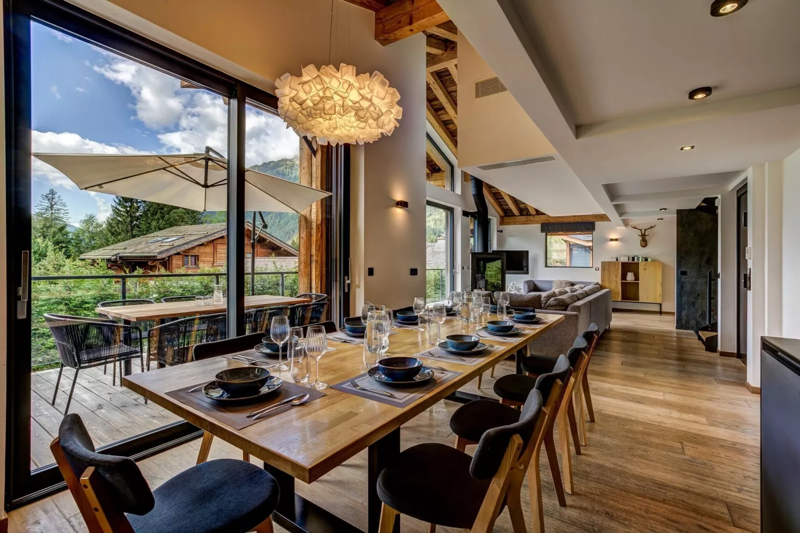 Black Pearl-Eetkamer