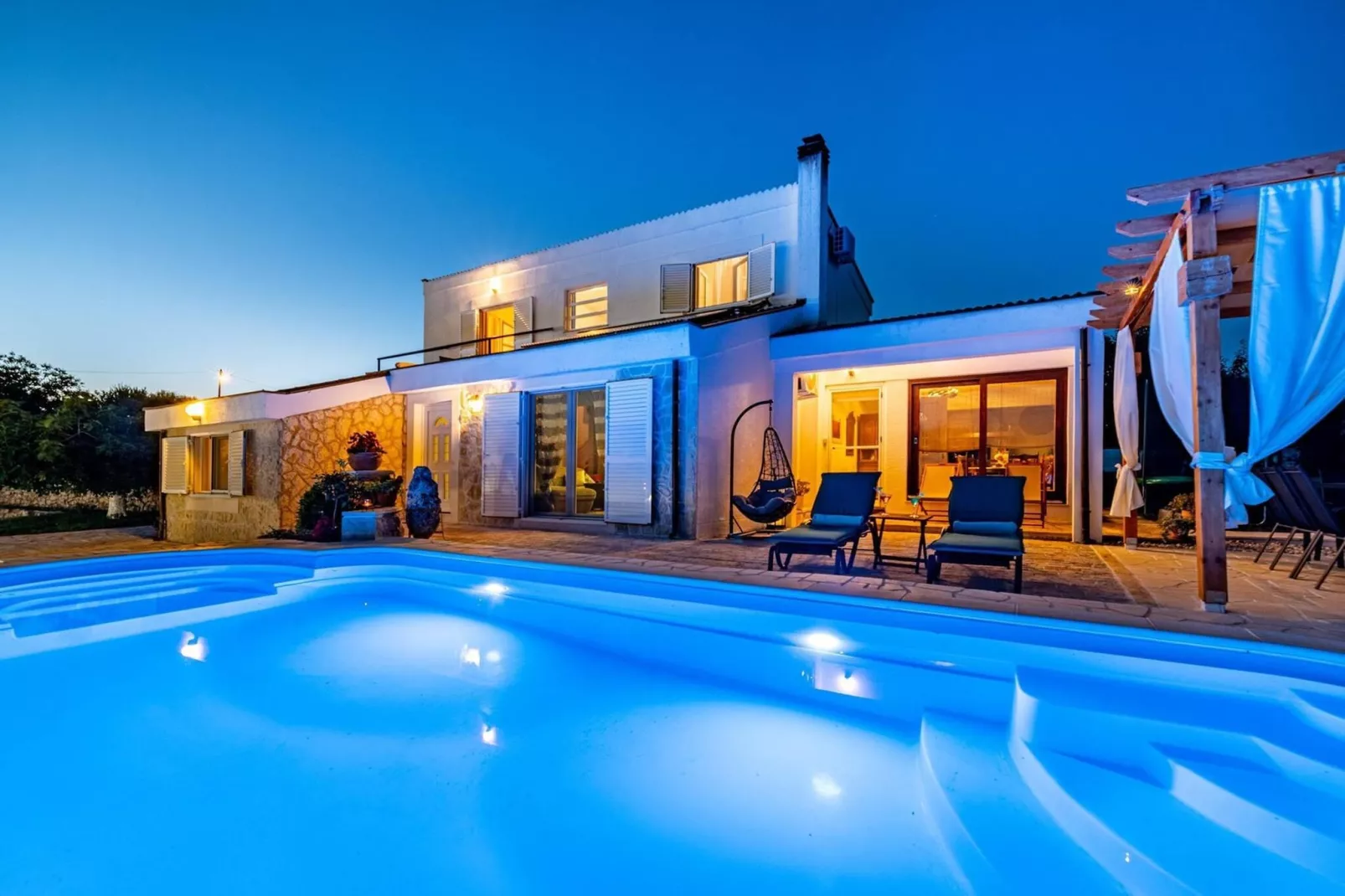 Sea view Villa Elia-Buitenkant zomer