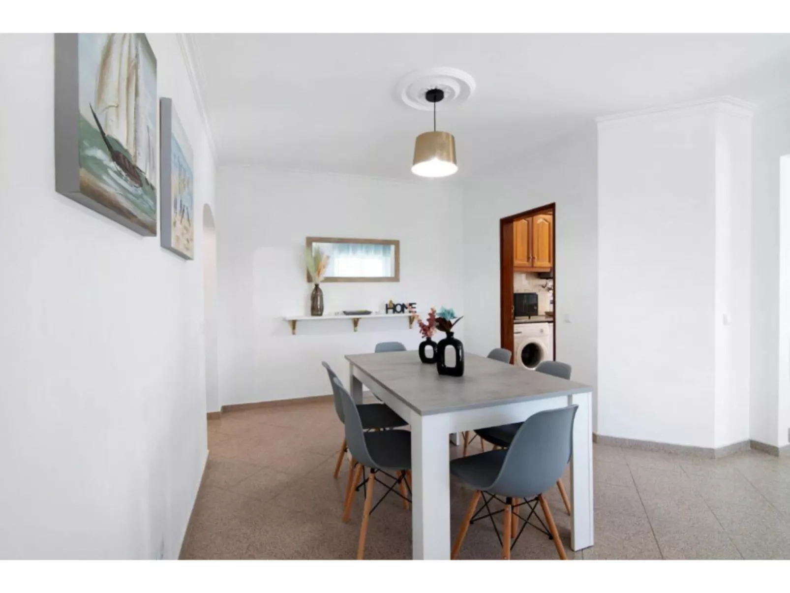 Jade-Sunny Way-Binnen