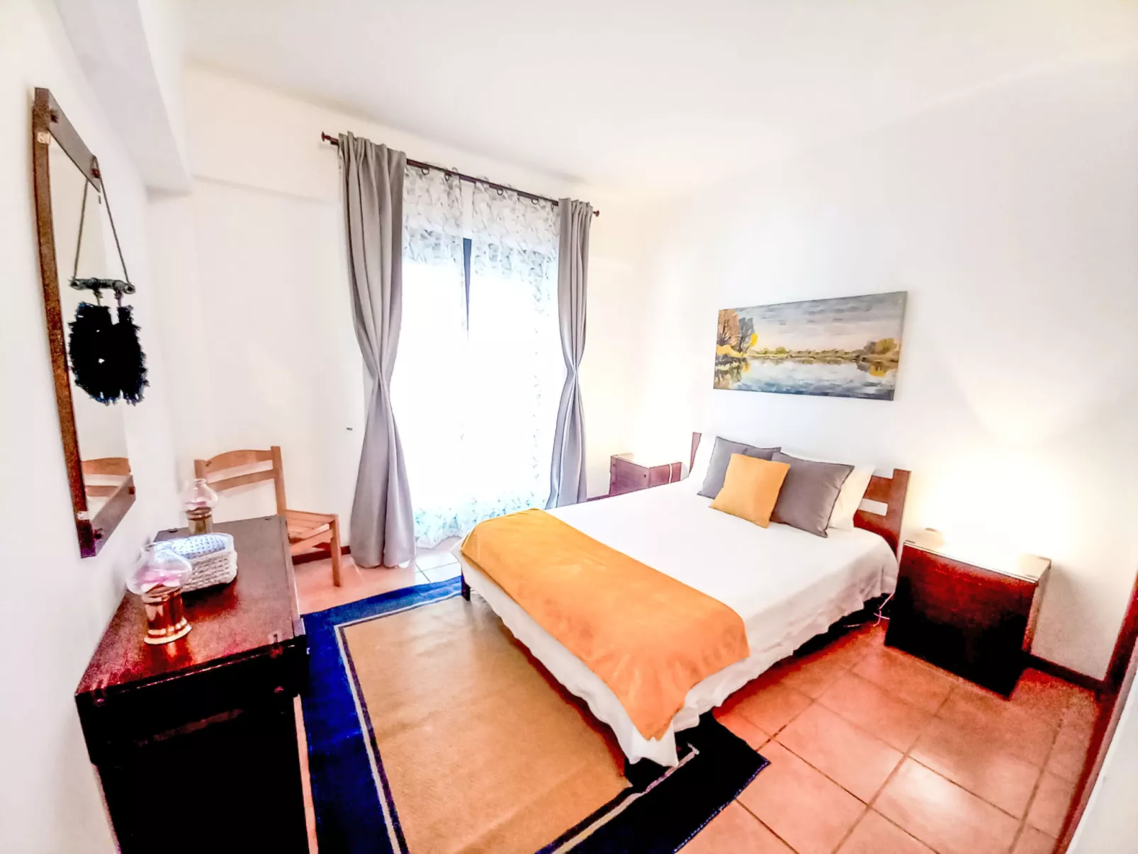 Joyce - Sunny Way-Binnen