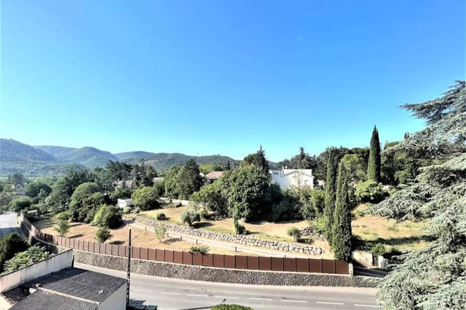 Résidence Cedres-Niet-getagd