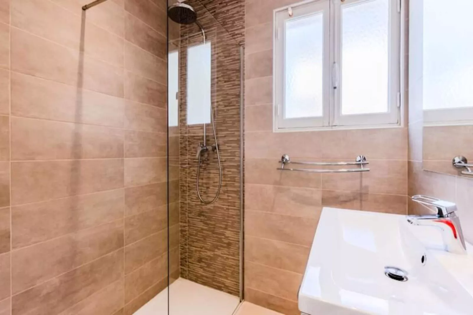 Résidence 3p De Style Avec Balcon à 3 Min De La Croisette-Niet-getagd