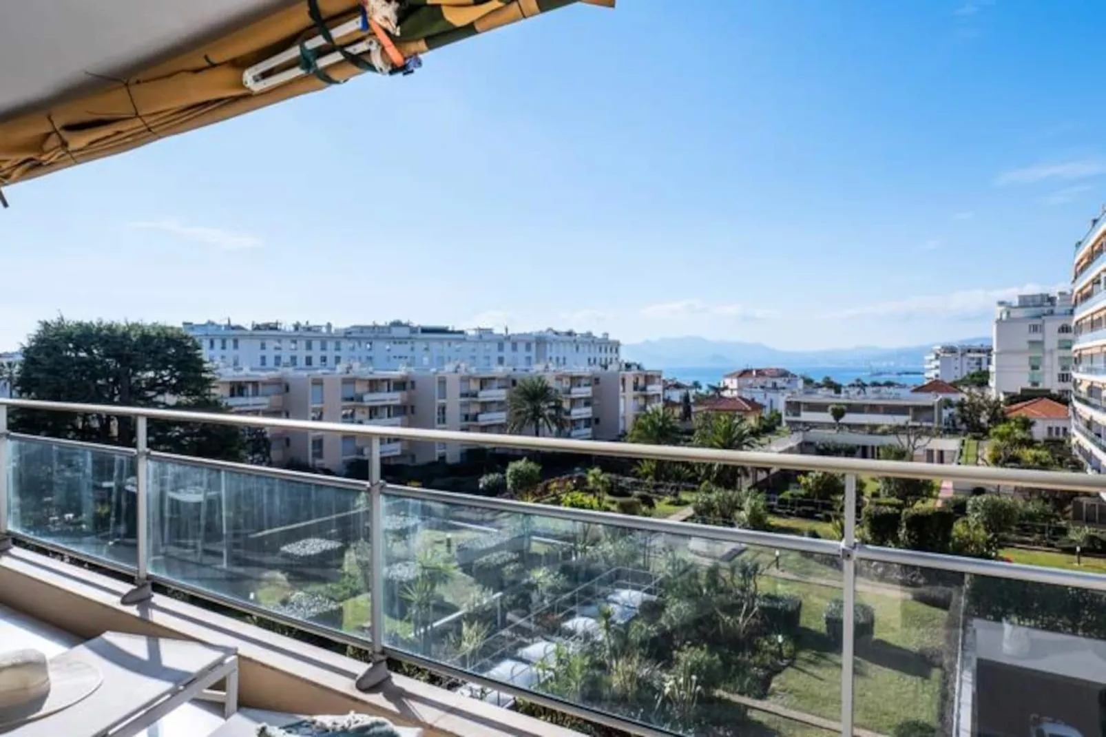 Résidence 4 Pi&egrave;ces Vue Mer, Terrasse Et Parking-Niet-getagd