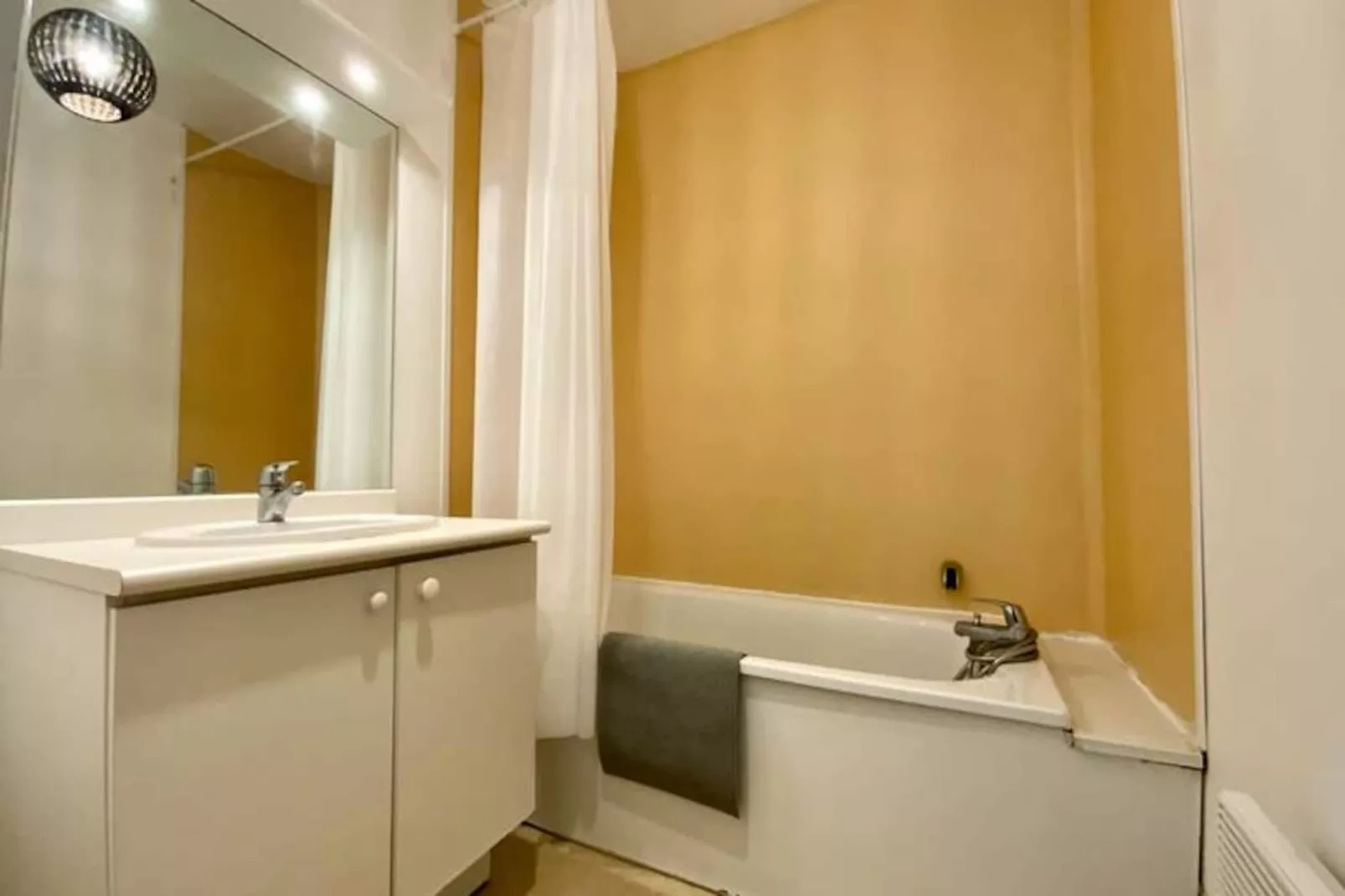 Résidence Les Na&iuml;ades C05 - 2 Chambres Pour 5 Personnes !-Niet-getagd