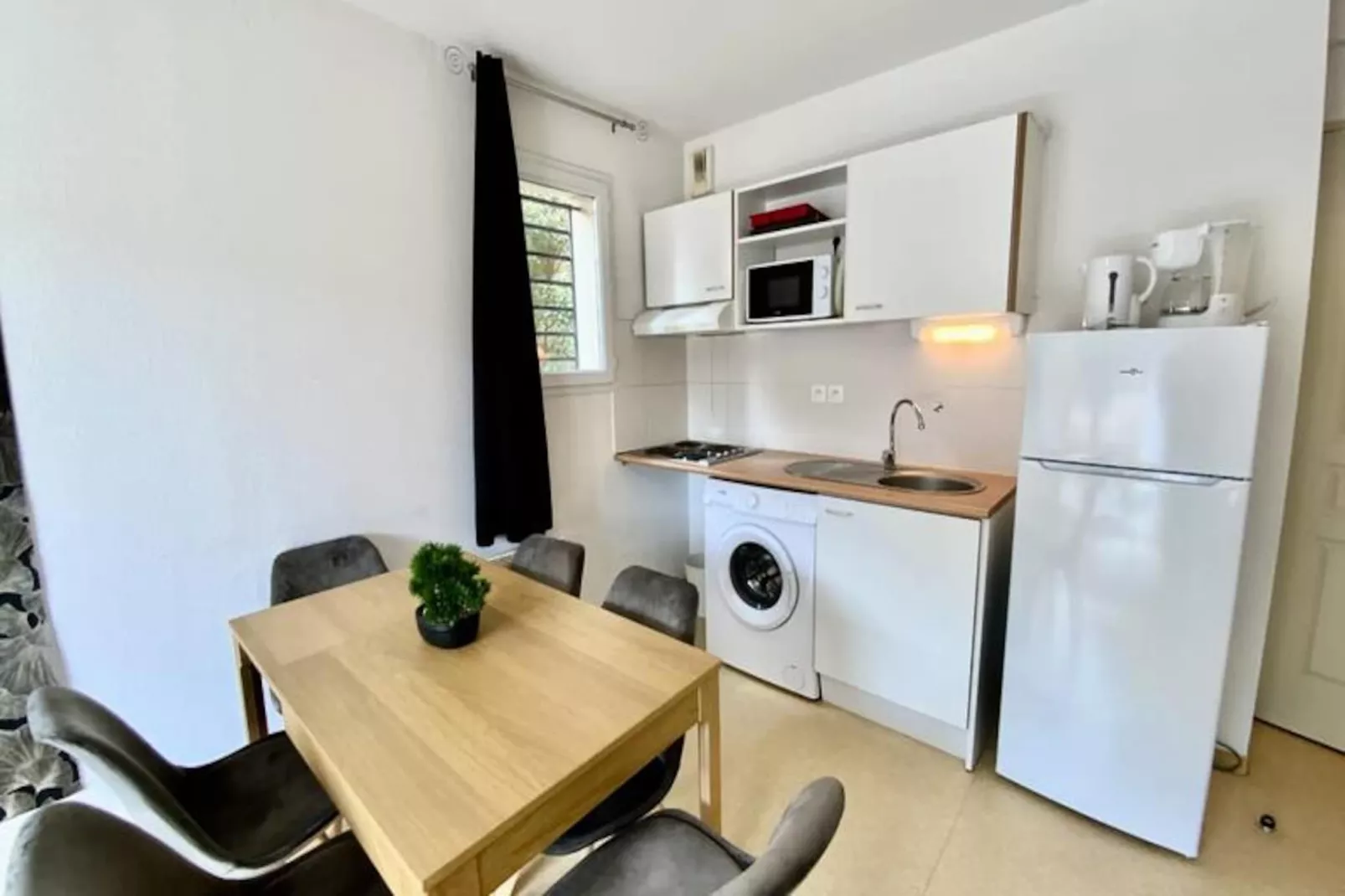 Résidence Les Na&iuml;ades H38 - 2 Chambres Pour 6 Personnes !-Niet-getagd