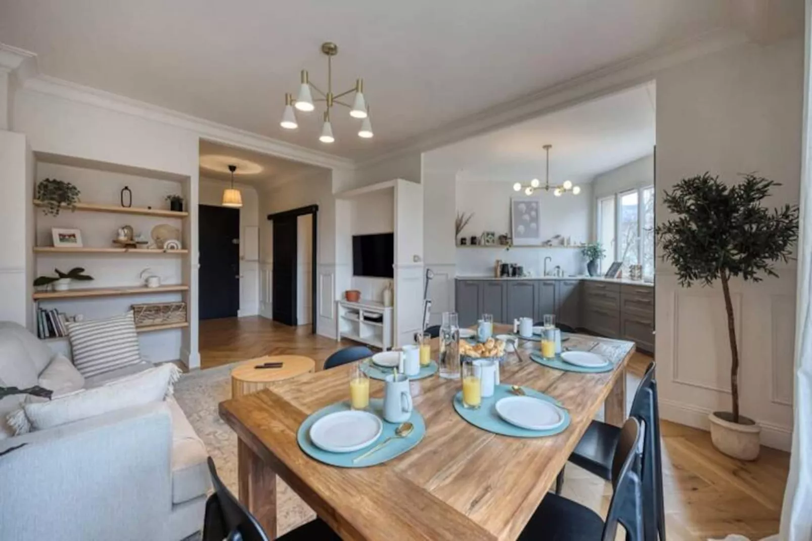 | The Precious 💎 Paul Mistral-Niet-getagd