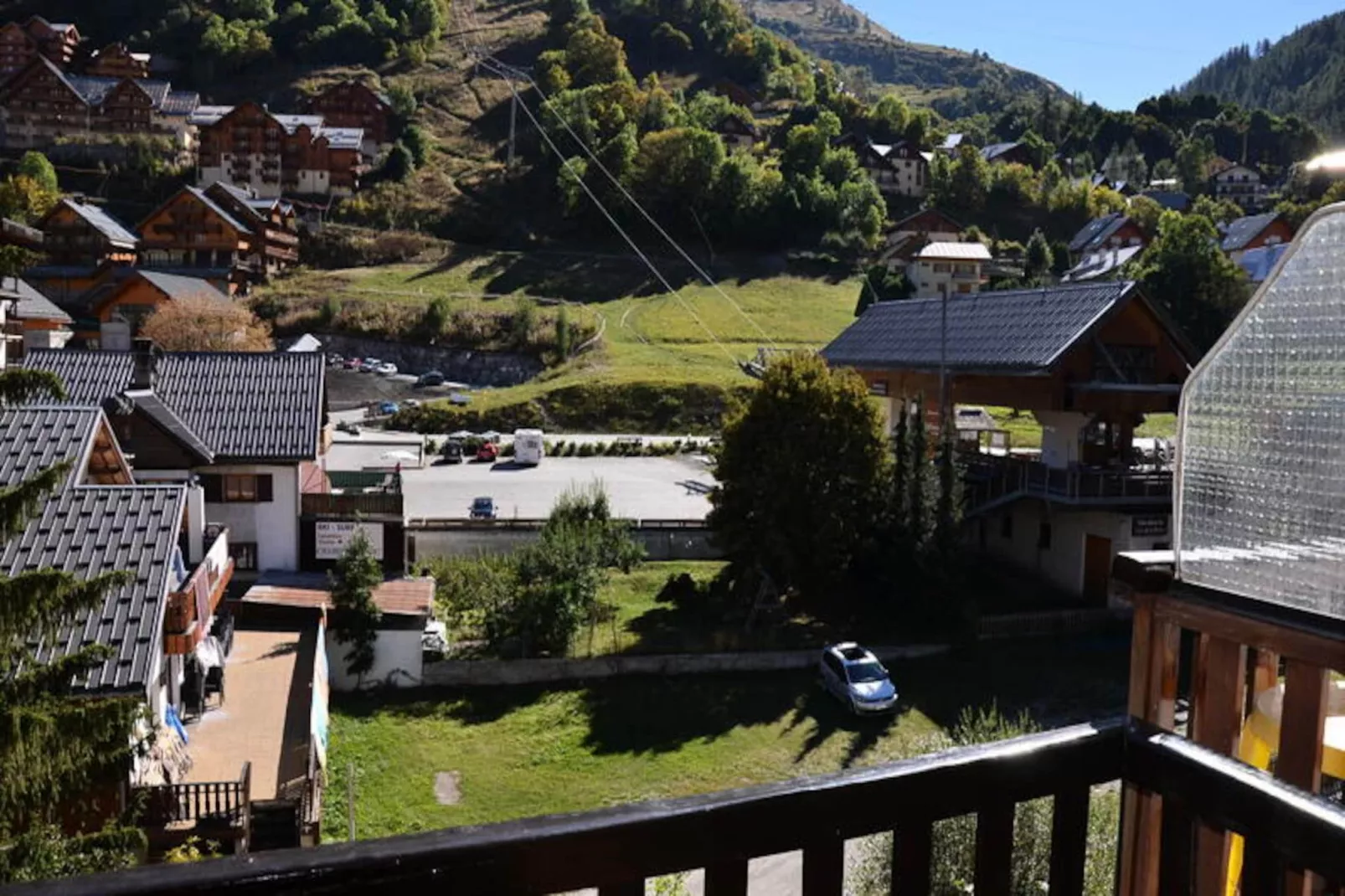 Résidence Royal Neige-Niet-getagd